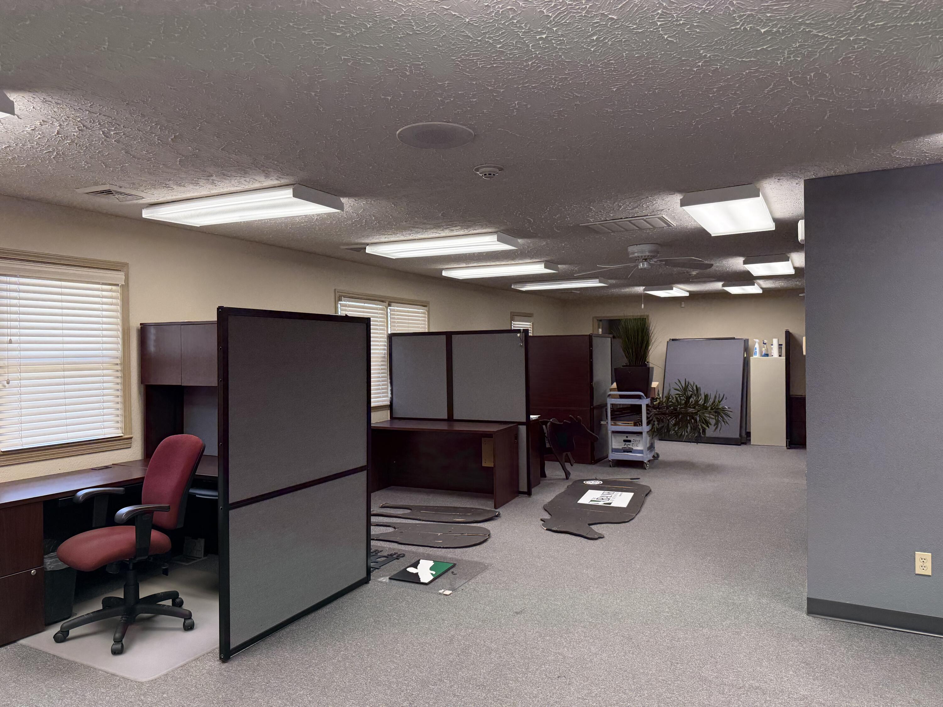 Photo 2 - Commercial Sale for sale – 107  Keeling Place  Bolivar, MO