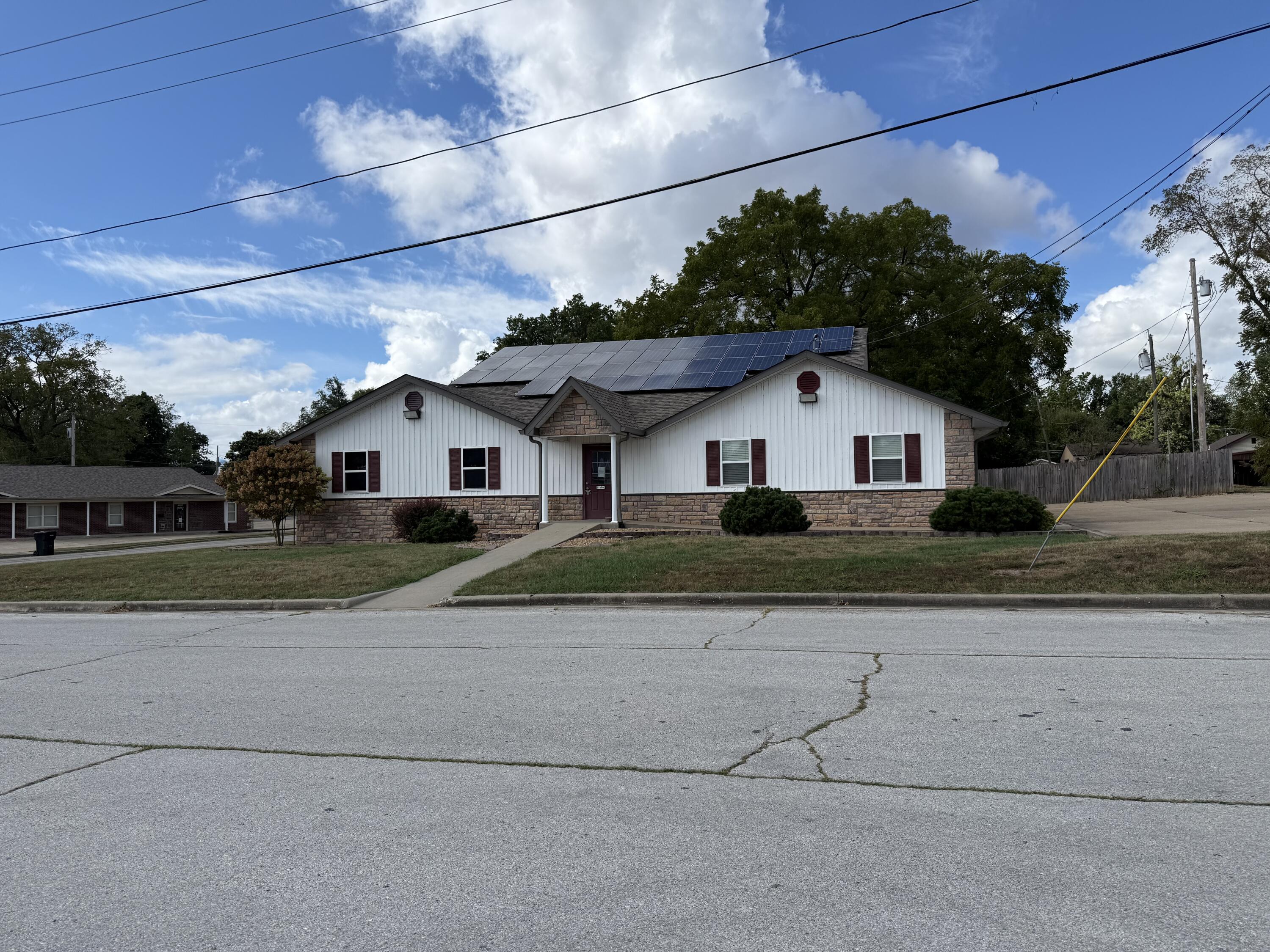 Photo 15 - Commercial Sale for sale – 107  Keeling Place  Bolivar, MO
