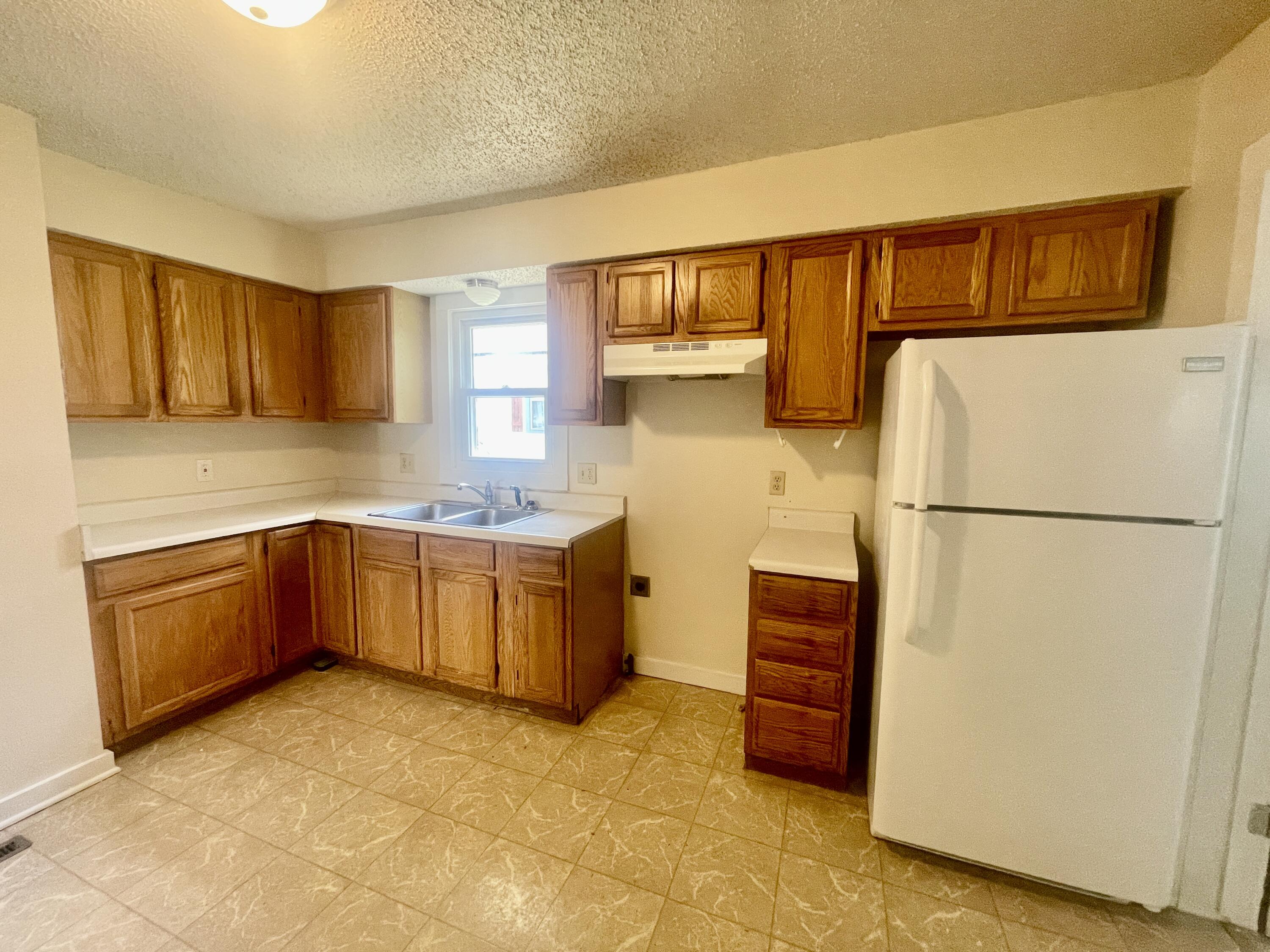 Photo 4 - Residential for sale – 2423 N Fremont Avenue  Springfield, MO