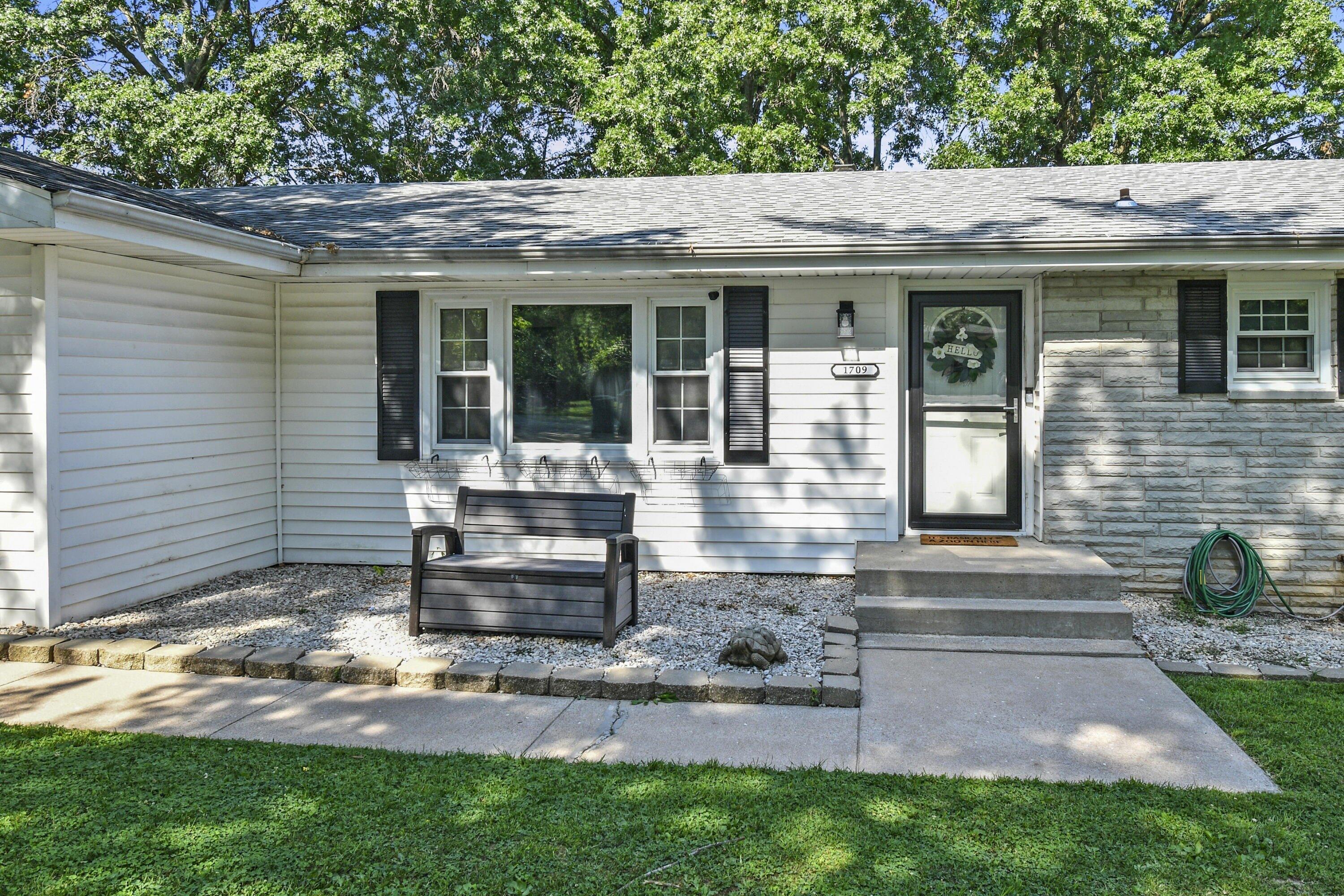 Photo 4 - Residential for sale – 1709 S 11th Avenue  Ozark, MO