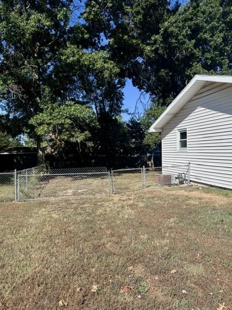 Photo 7 - Residential for sale – 1709 S 11th Avenue  Ozark, MO