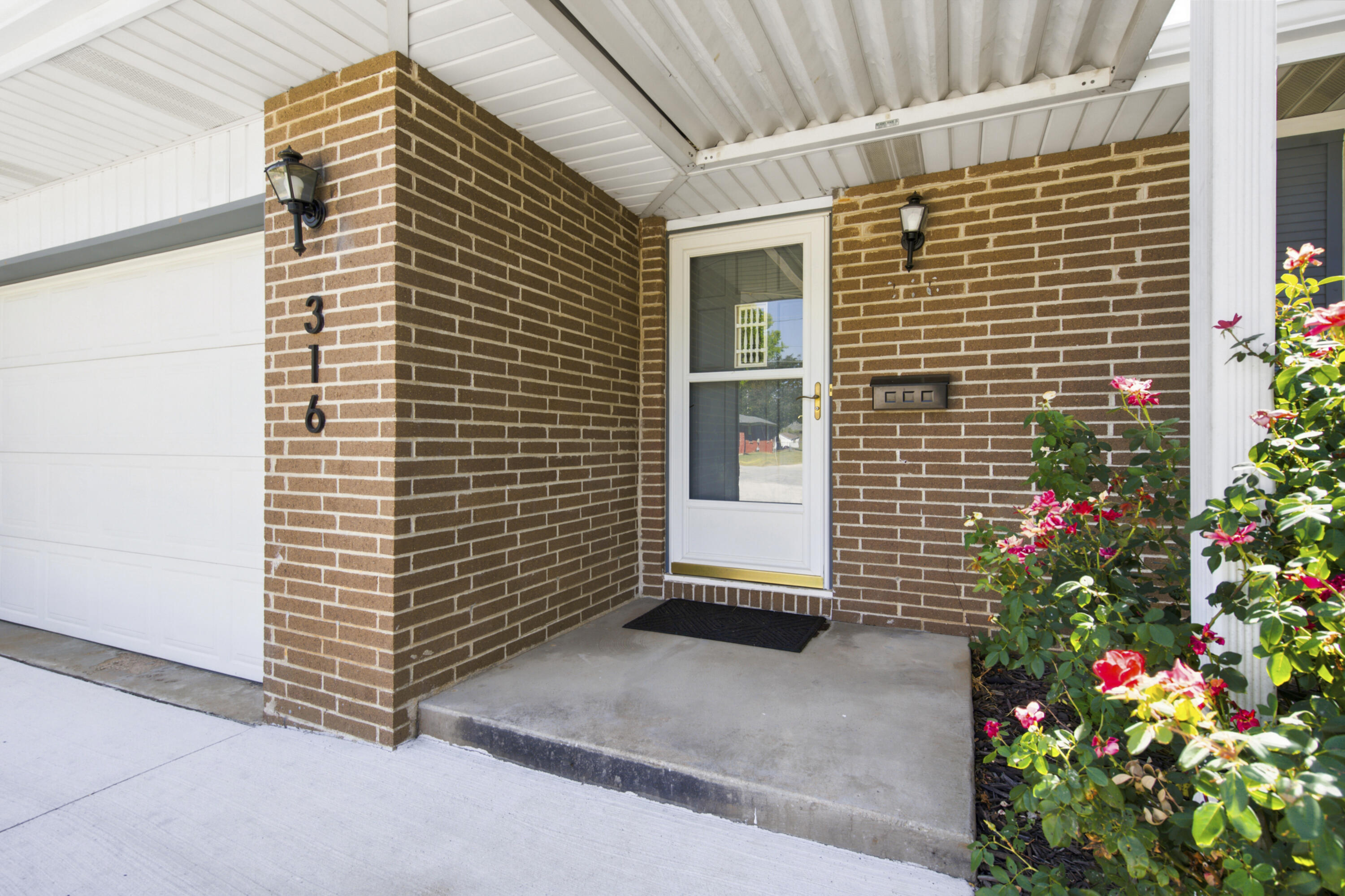 Photo 4 - Residential for sale – 316 S Duke Avenue  Springfield, MO