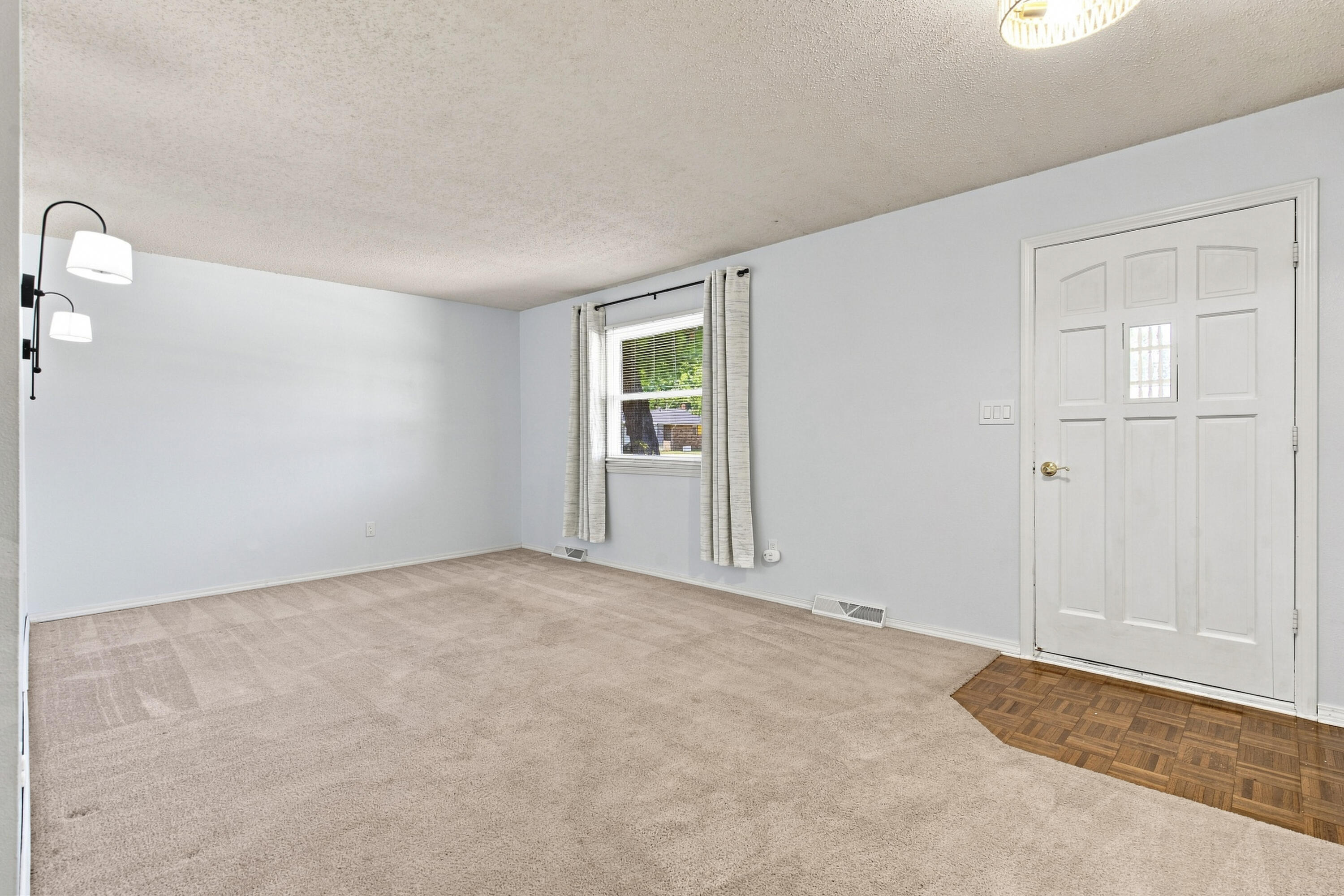Photo 5 - Residential for sale – 316 S Duke Avenue  Springfield, MO