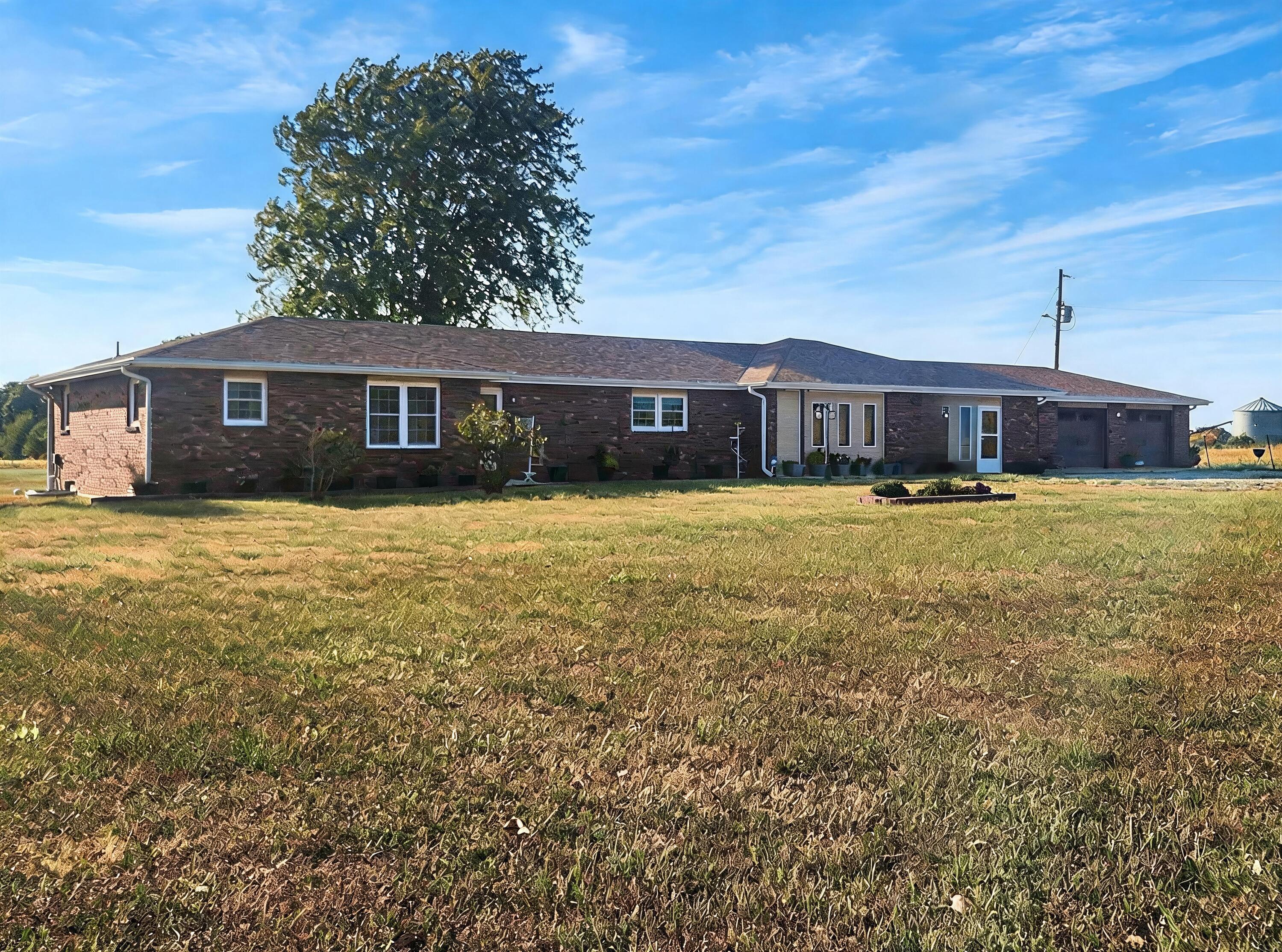 Listing 592957