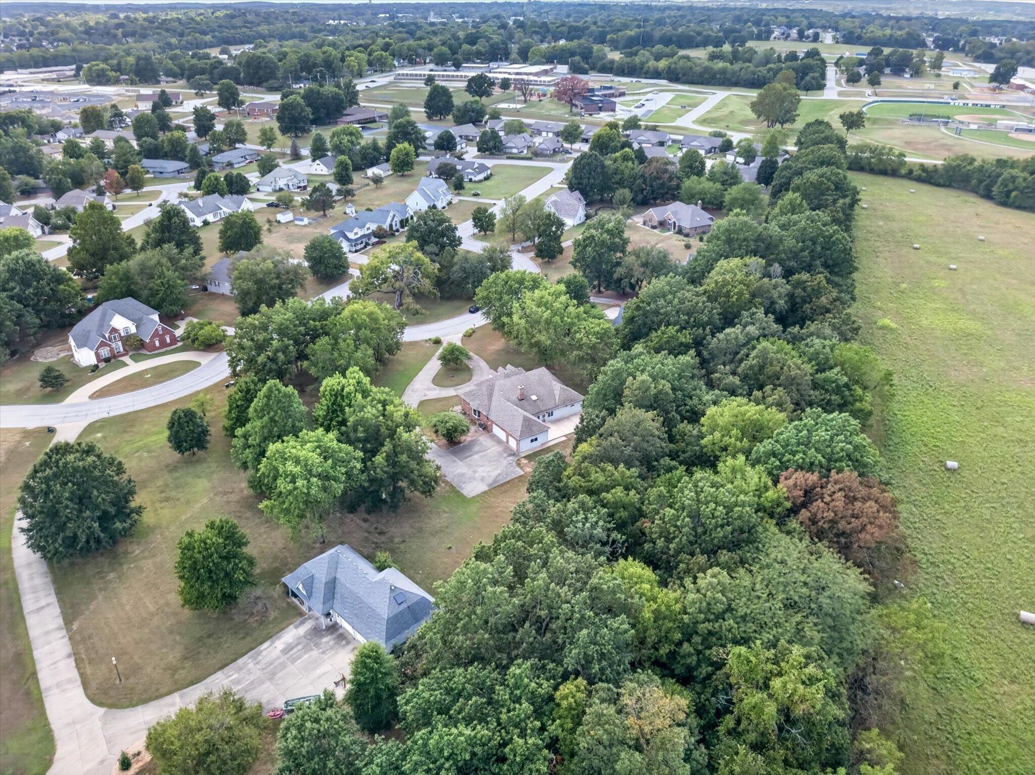 Photo 52 - Residential for sale – 2065 E Thornridge Circle  Bolivar, MO