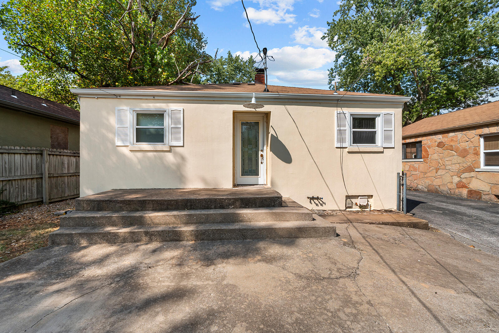 Photo 25 - Residential for sale – 504 E Cozy Street  Springfield, MO