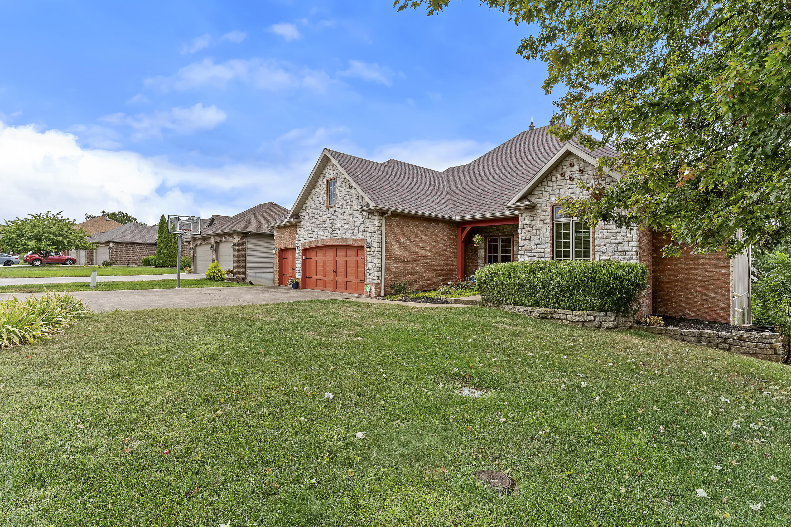 Photo 35 - Residential for sale – 900 E Welch Street  Nixa, MO