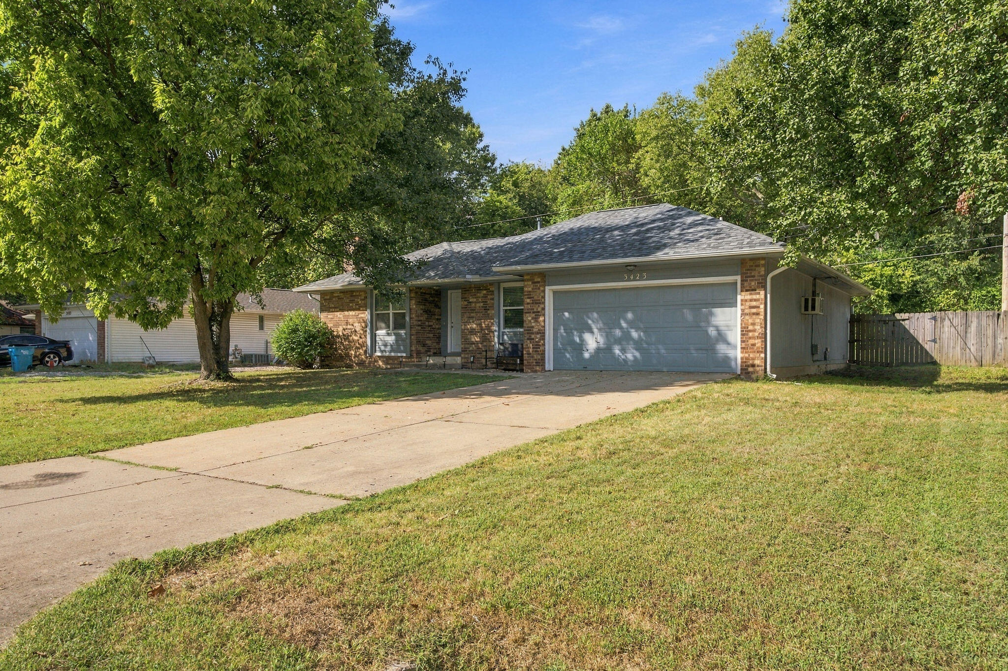 Photo 3 - Residential for sale – 3423 W El Castile Street  Springfield, MO