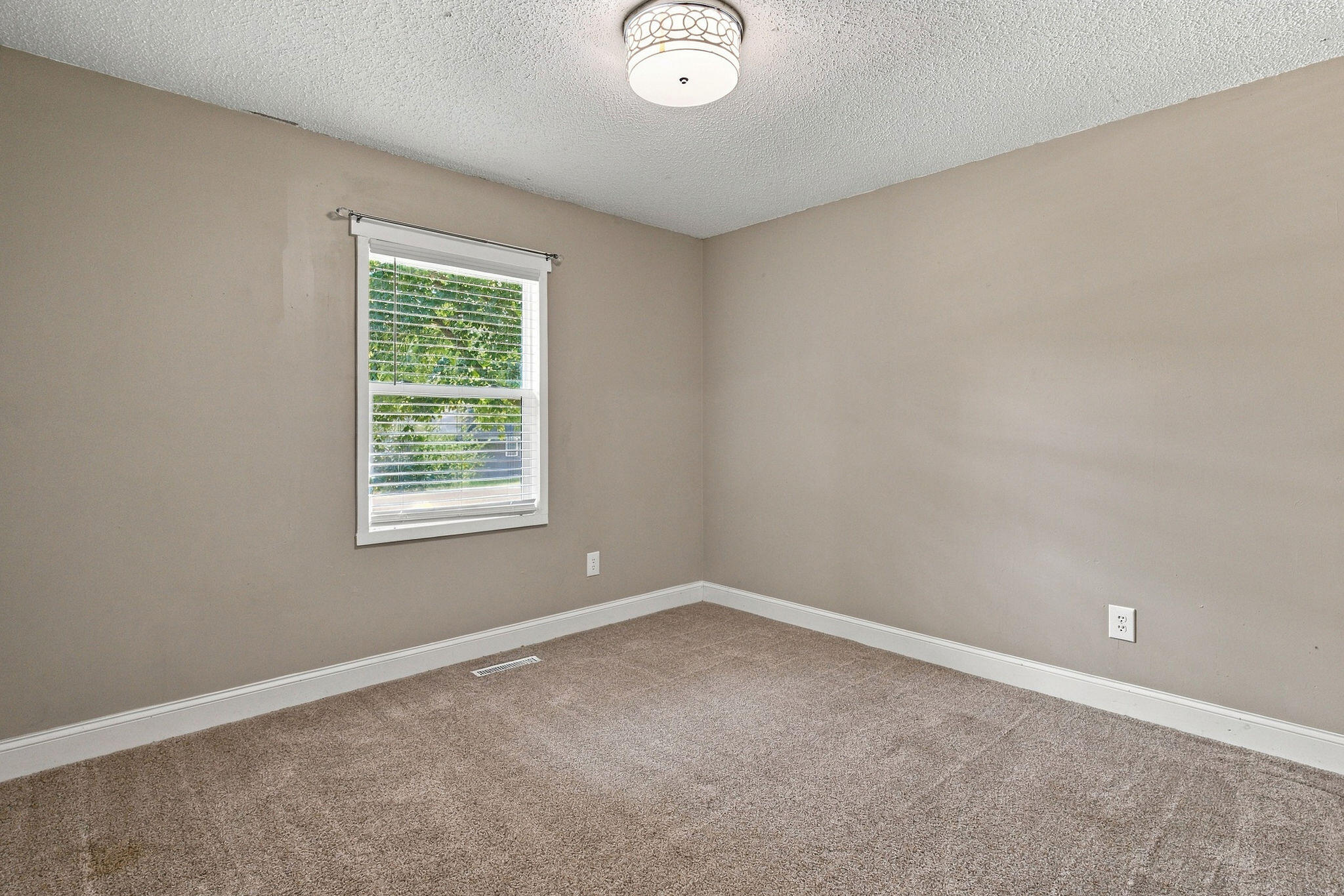 Photo 19 - Residential for sale – 3423 W El Castile Street  Springfield, MO