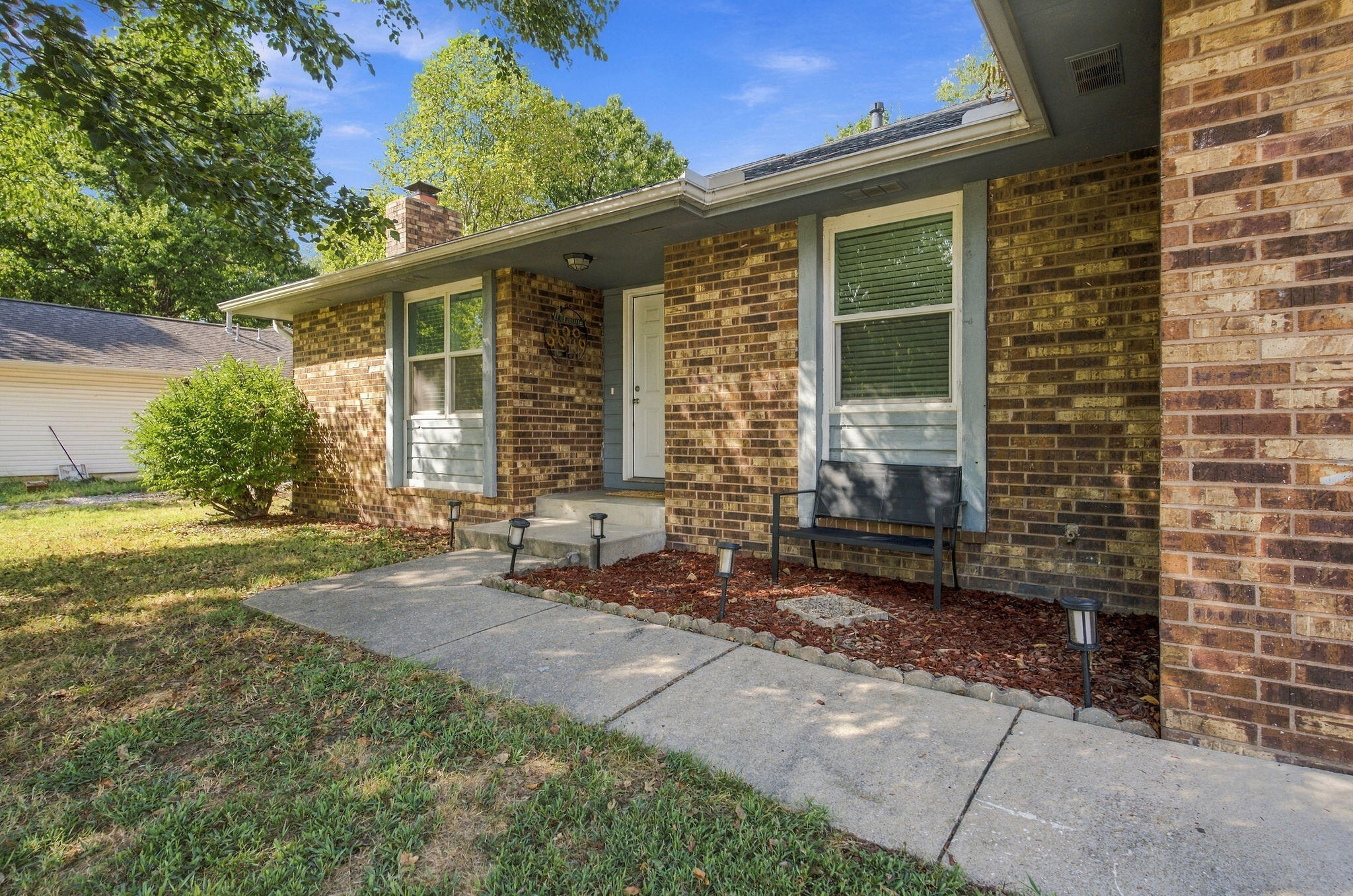 Photo 5 - Residential for sale – 3423 W El Castile Street  Springfield, MO