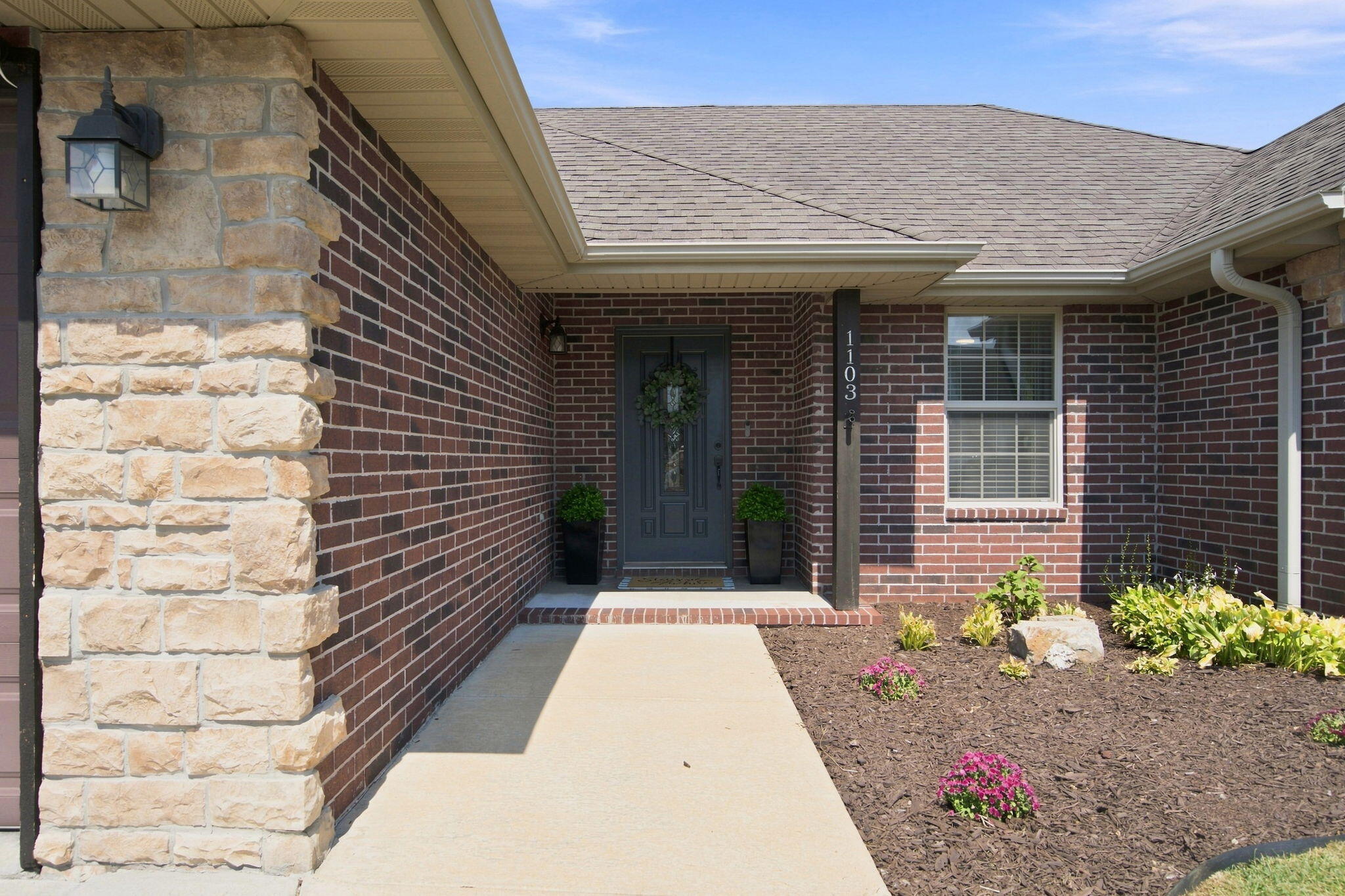 Photo 5 - Residential for sale – 1103 E Cobblestone Drive  Ozark, MO