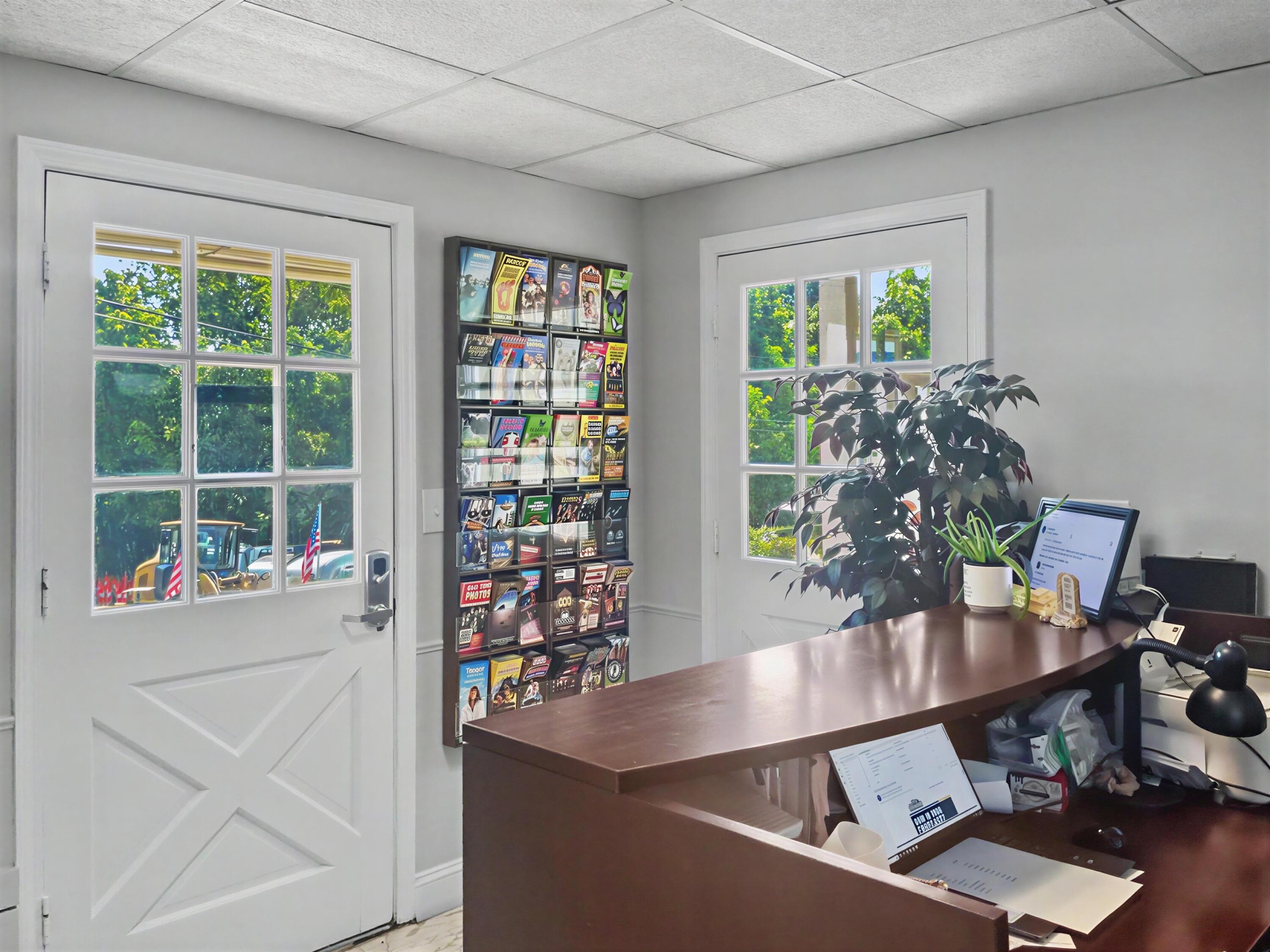 Photo 4 - Commercial Sale for sale – 1024 W Main Street  Branson, MO