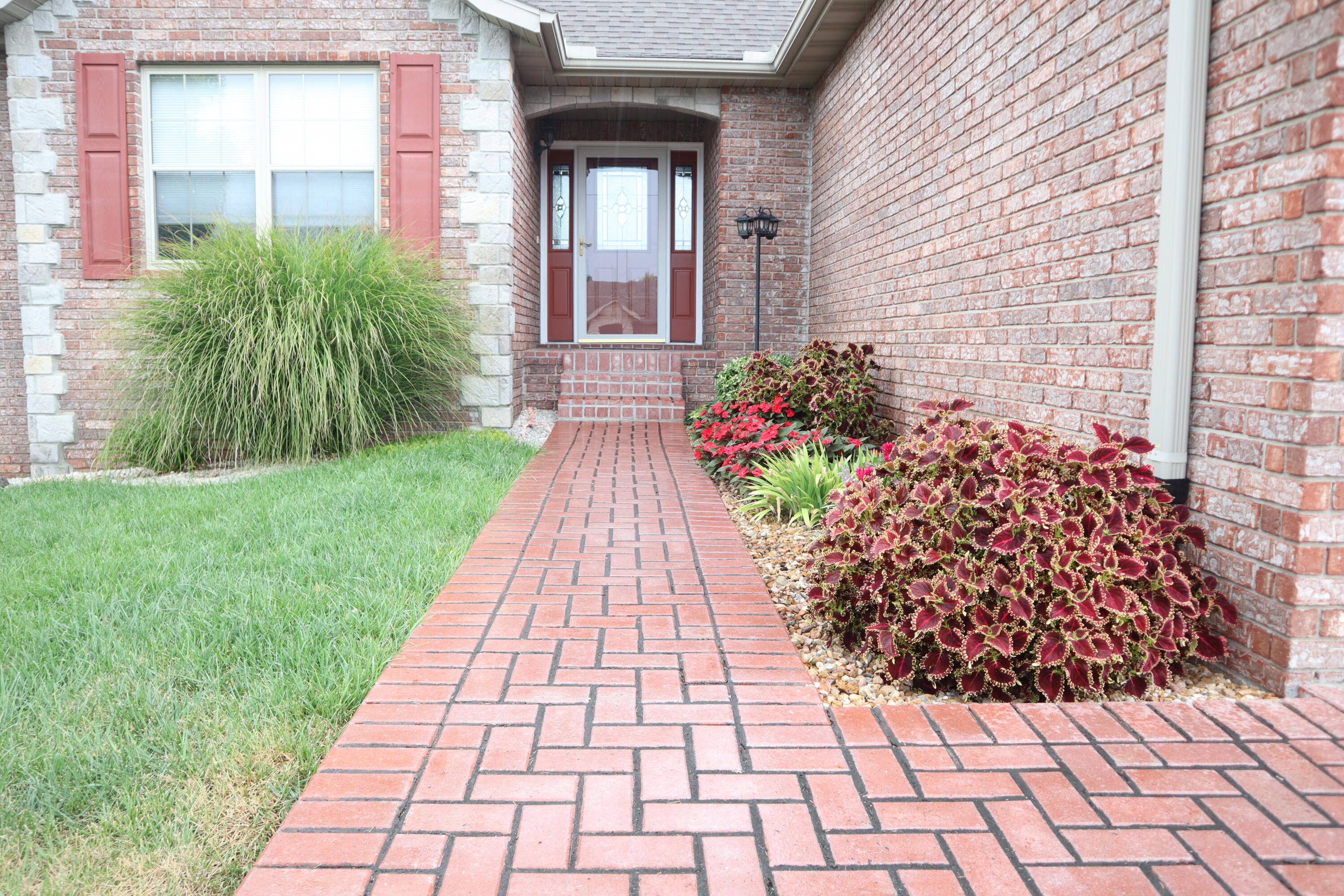Photo 3 - Residential for sale – 5714 S Lexington Avenue  Springfield, MO