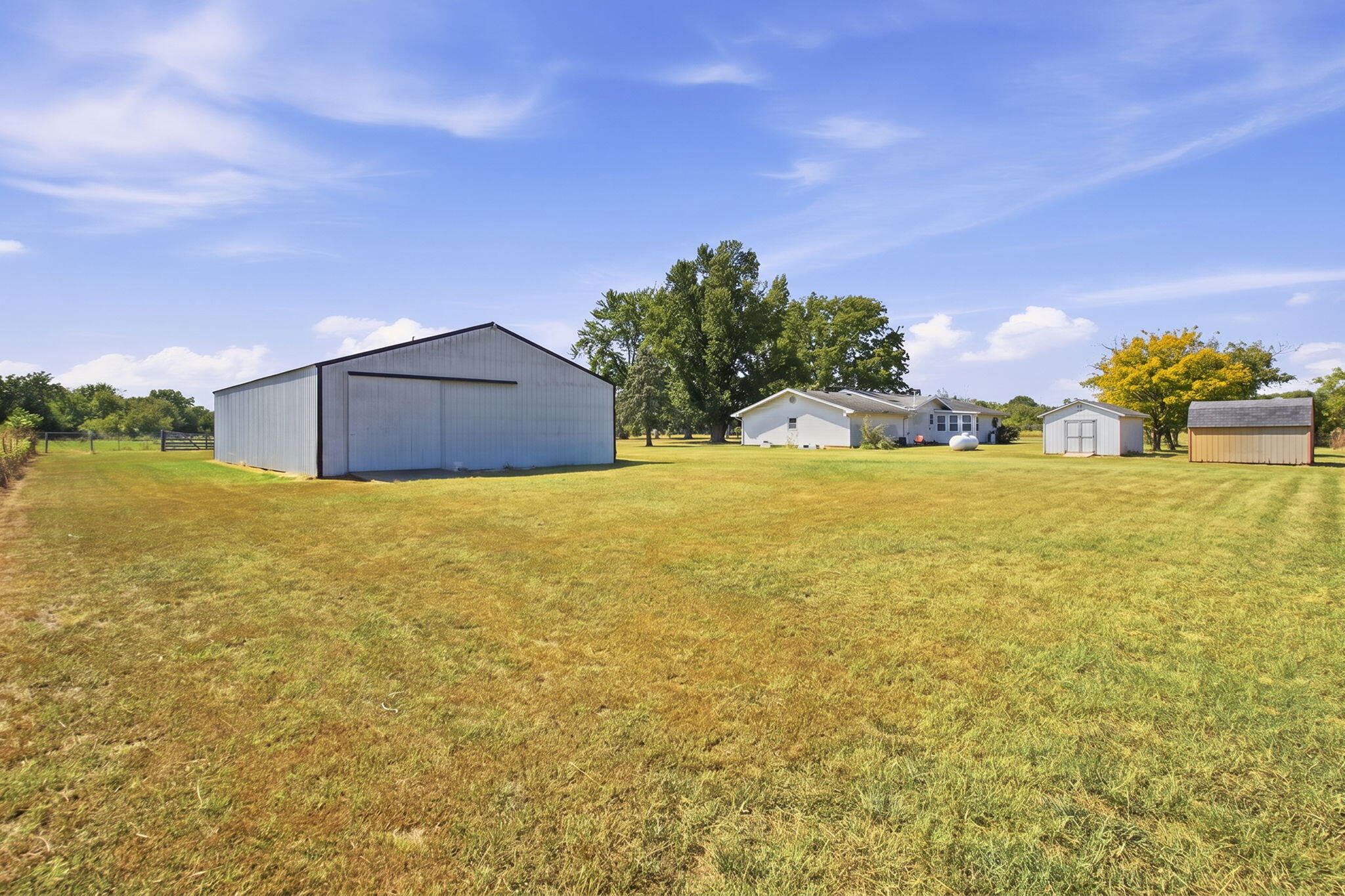 Photo 9 - Commercial Sale for sale – 6057 W Independence Drive  Springfield, MO