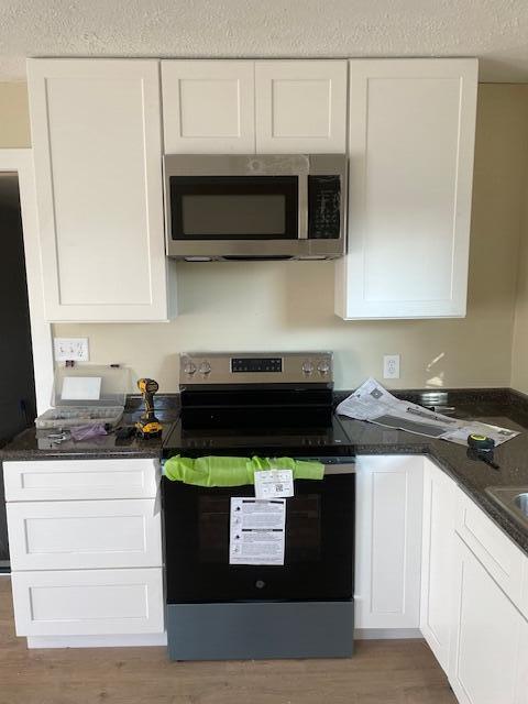 Photo 5 - Residential for sale – 503 S Forest Court  Springfield, MO