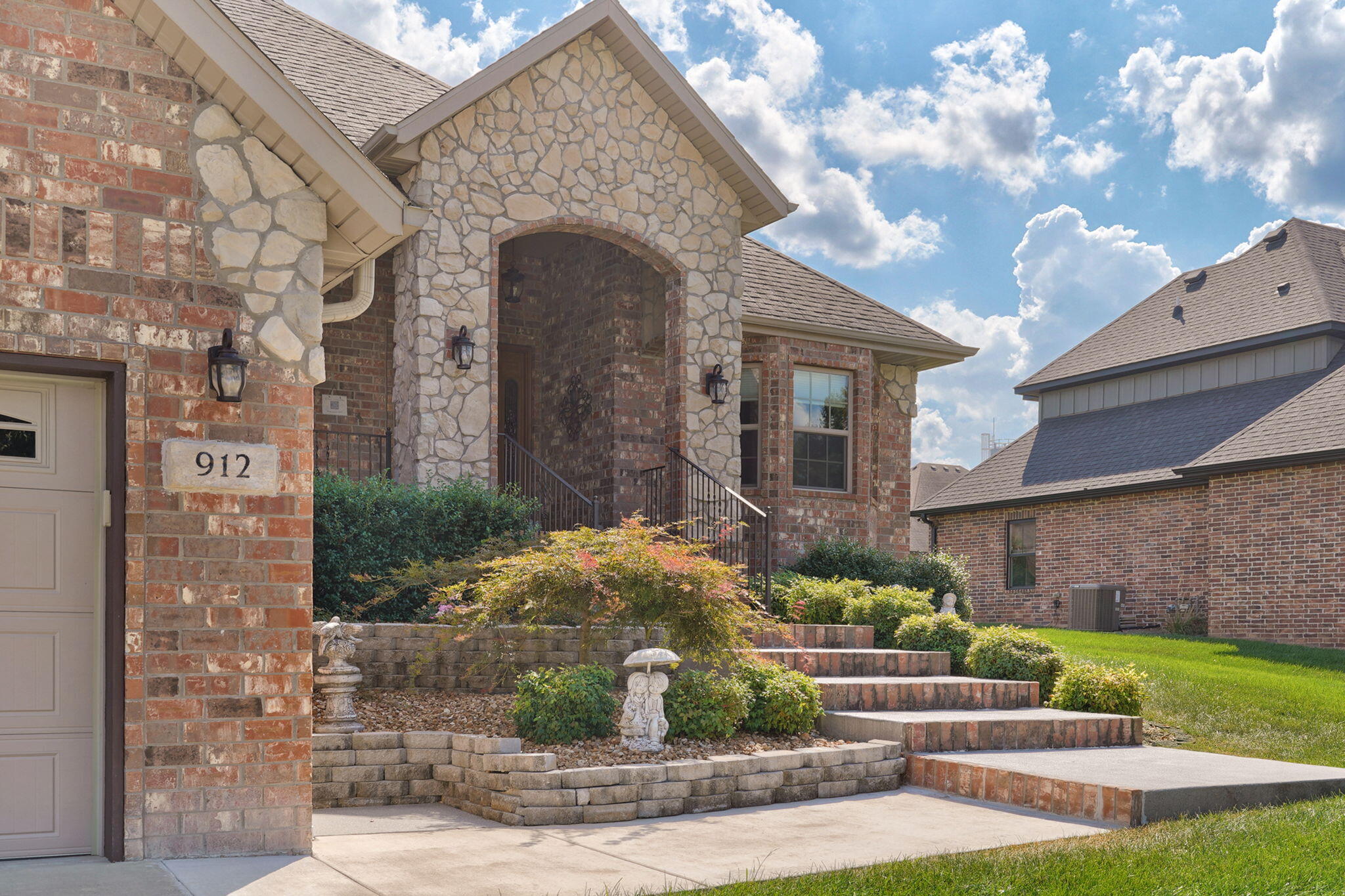 Photo 4 - Residential for sale – 912 W Sole Drive  Nixa, MO