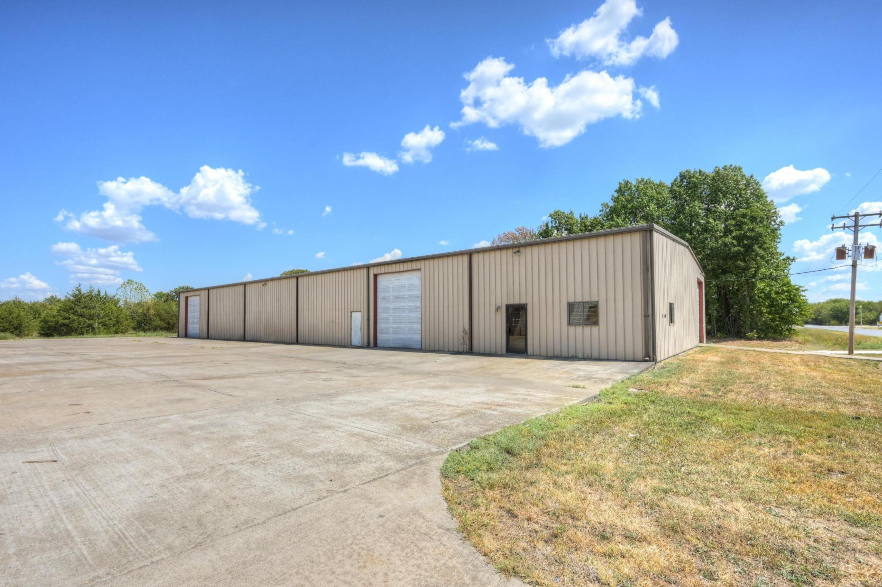 Photo 2 - Commercial Sale for sale – 860  Francis Drive  Neosho, MO