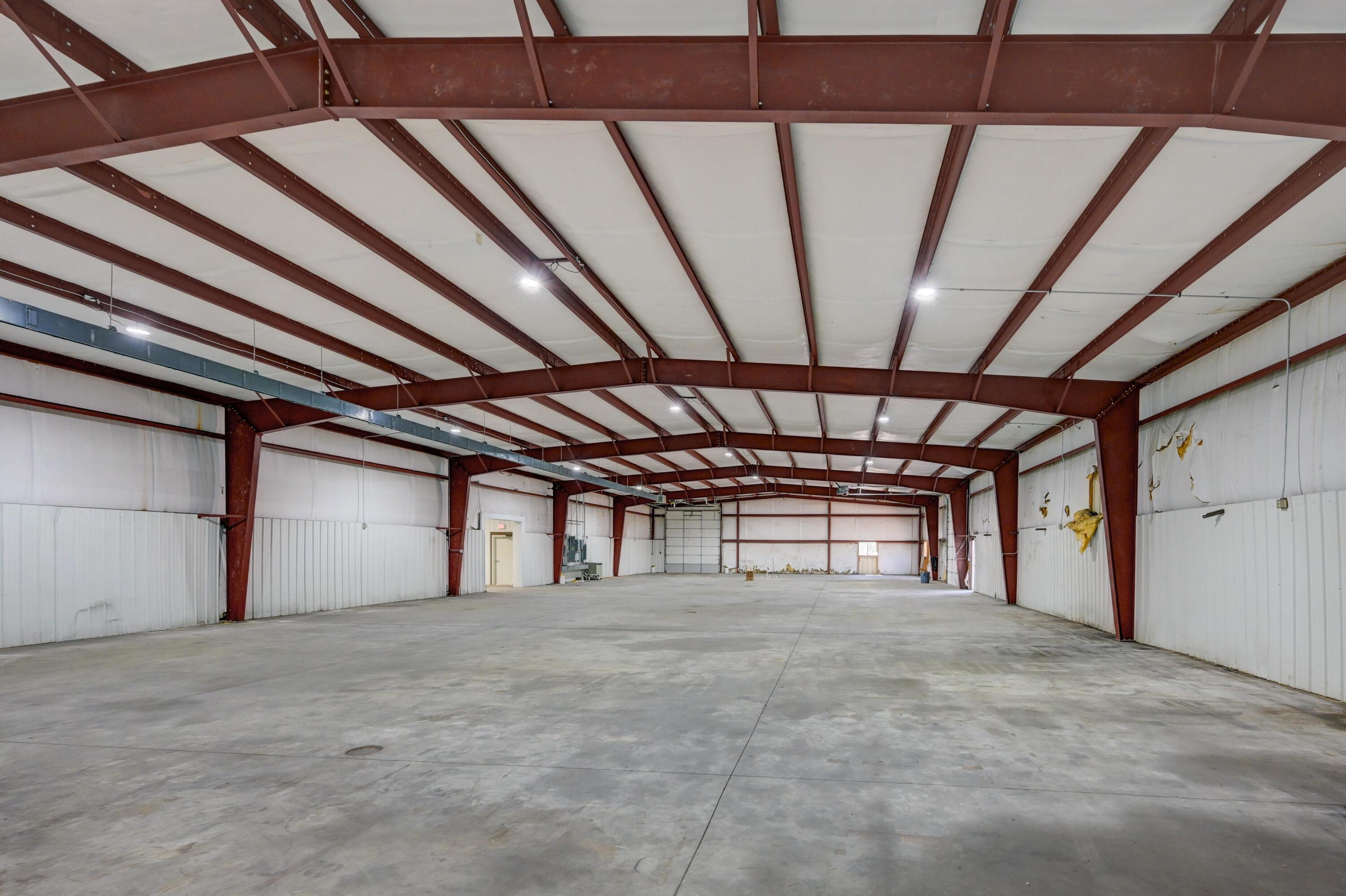 Photo 9 - Commercial Sale for sale – 860  Francis Drive  Neosho, MO