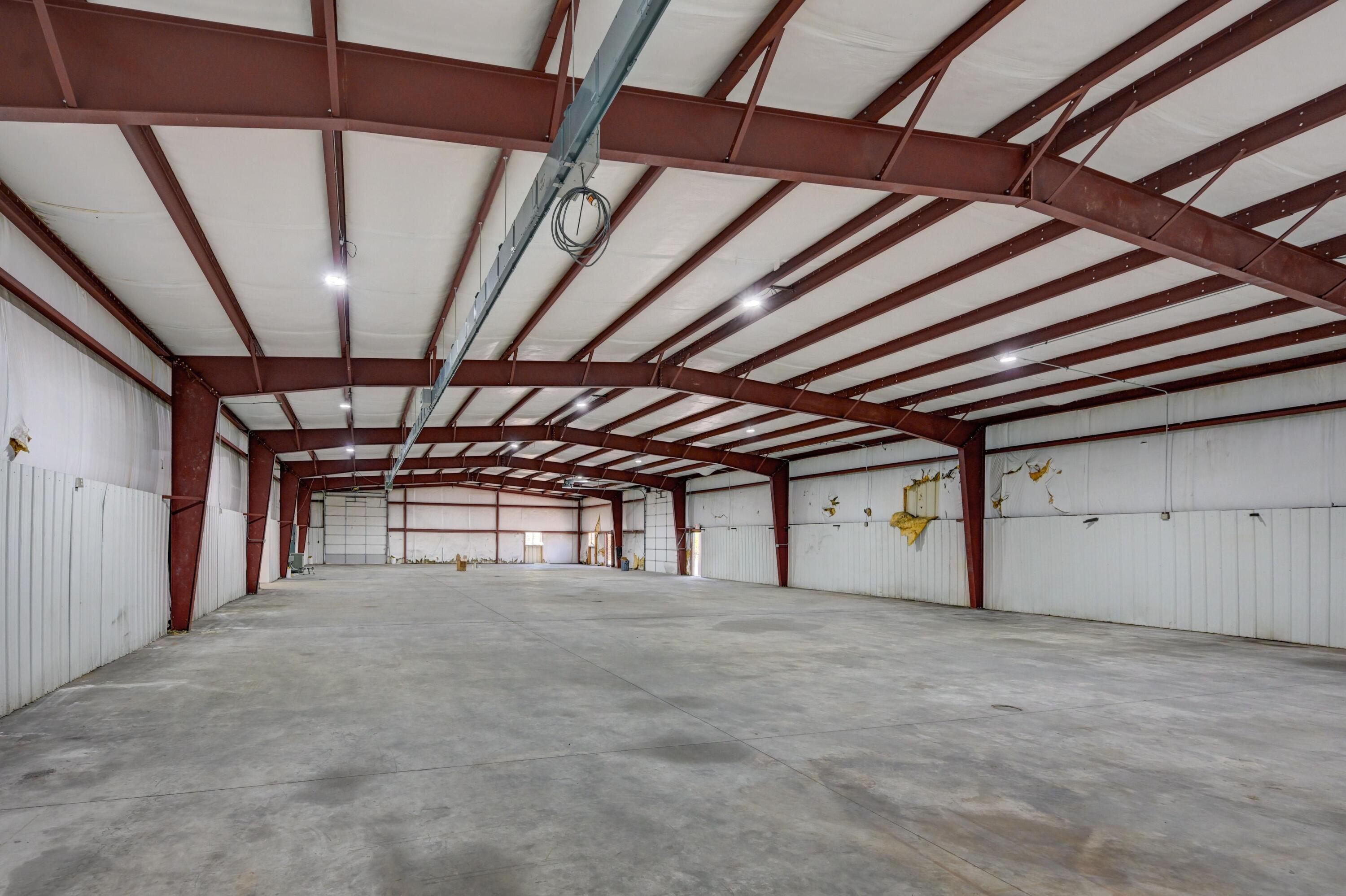 Photo 7 - Commercial Sale for sale – 860  Francis Drive  Neosho, MO