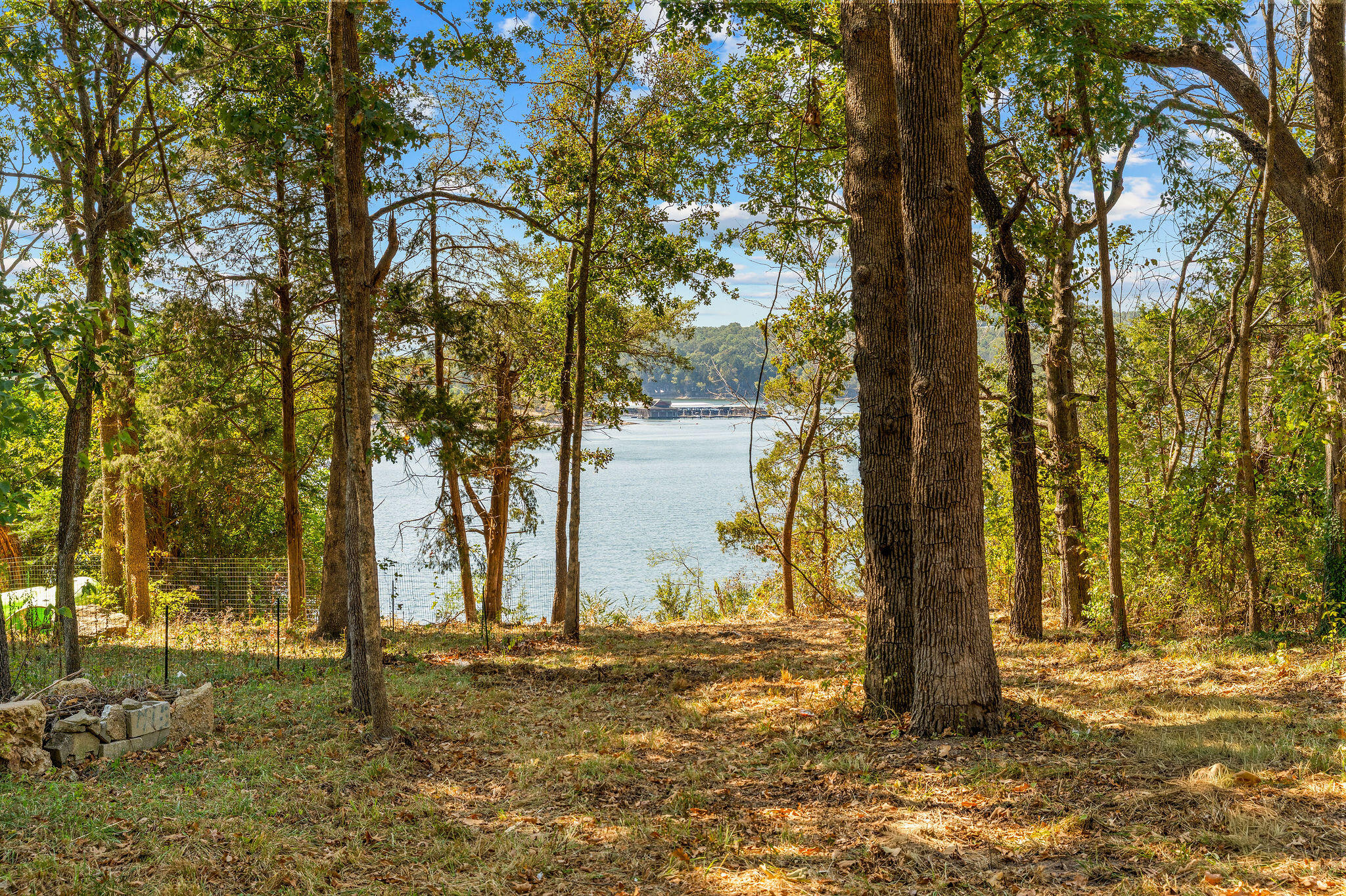 Land for sale – 303  5th Avenue  Ridgedale, MO