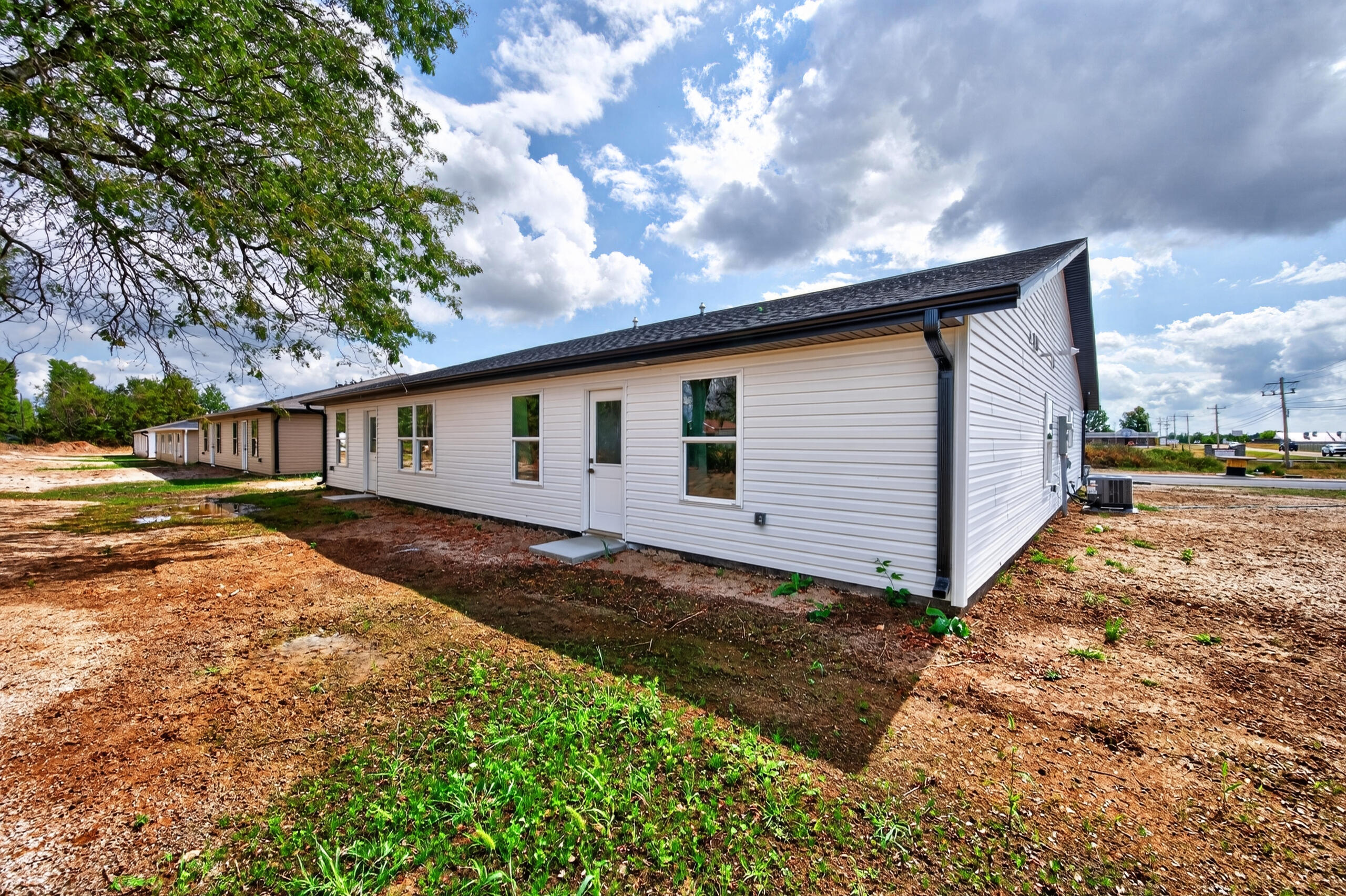 Photo 63 - Residential for sale – 120  Conner Drive   Lebanon, MO