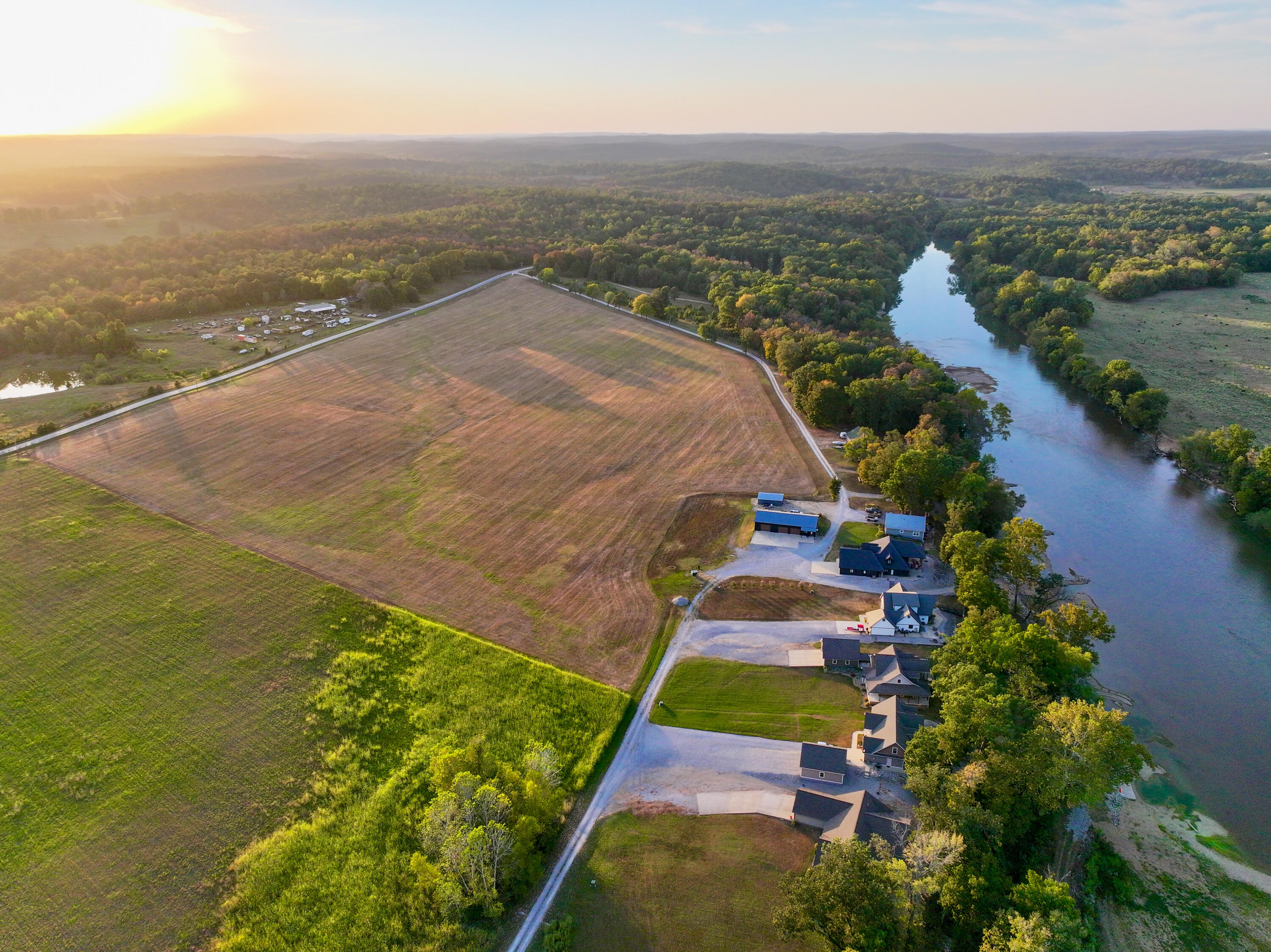 Photo 83 - Residential for sale – 394  Violet Ln.   Doniphan, MO
