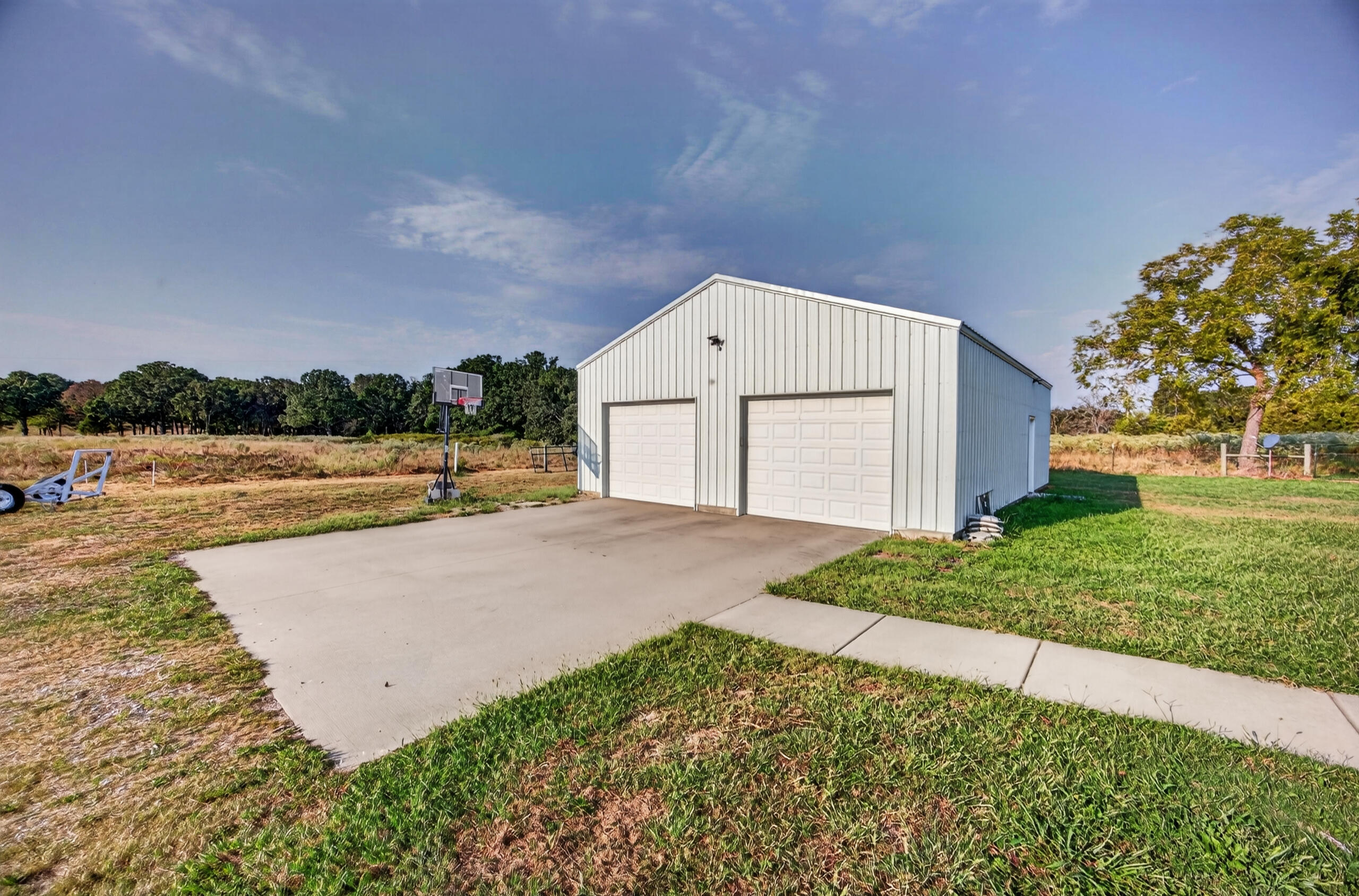 Photo 13 - Residential for sale – 10700  State Highway 38   Elkland, MO