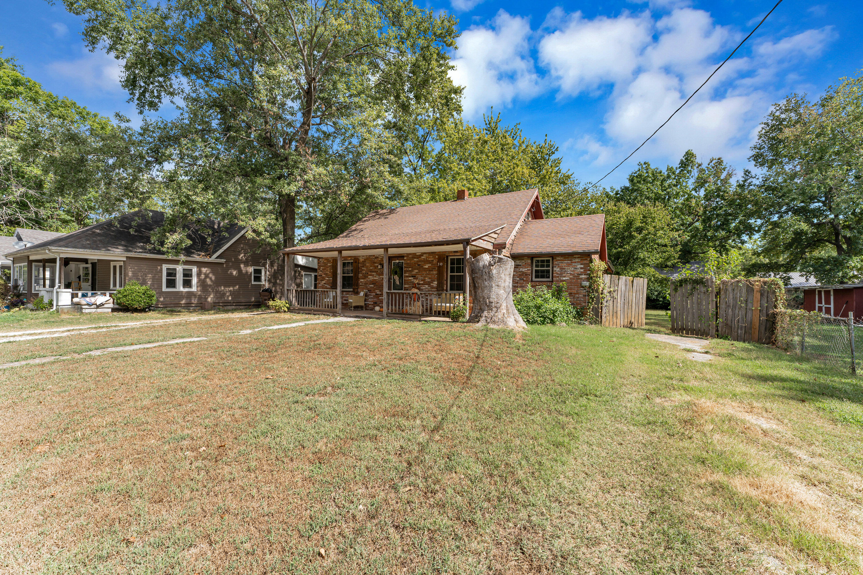 Photo 3 - Residential for sale – 310 S Main Street  Willard, MO