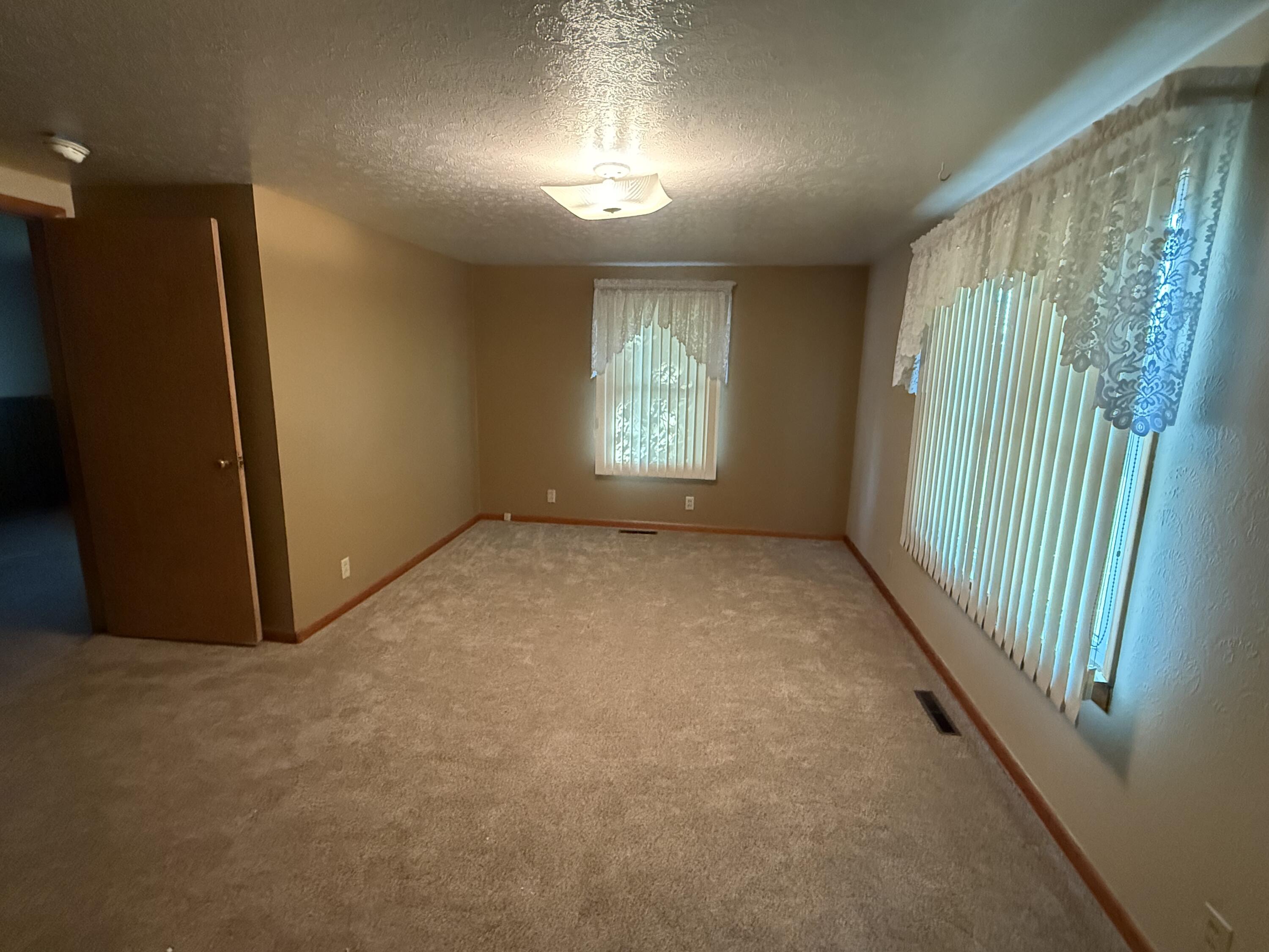 Photo 8 - Residential for sale – 809  Irwin Street  Duenweg, MO