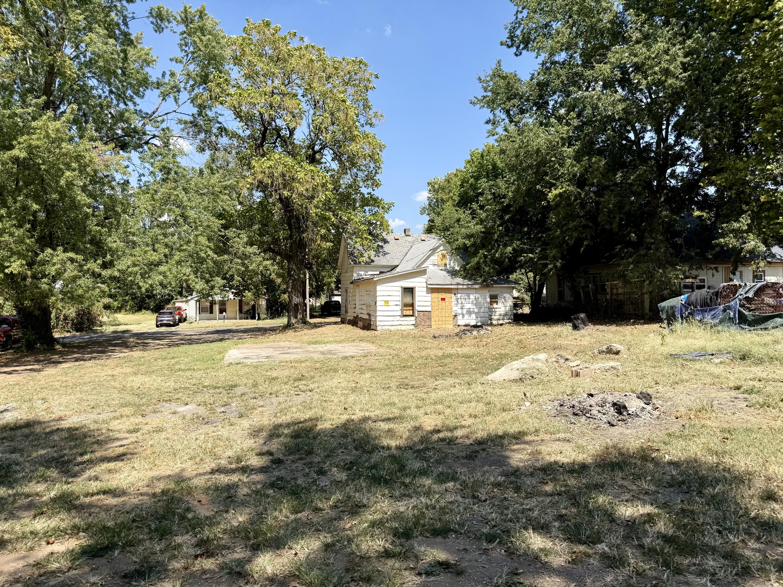 Photo 6 - Residential for sale – 213  Pearl Street  Monett, MO