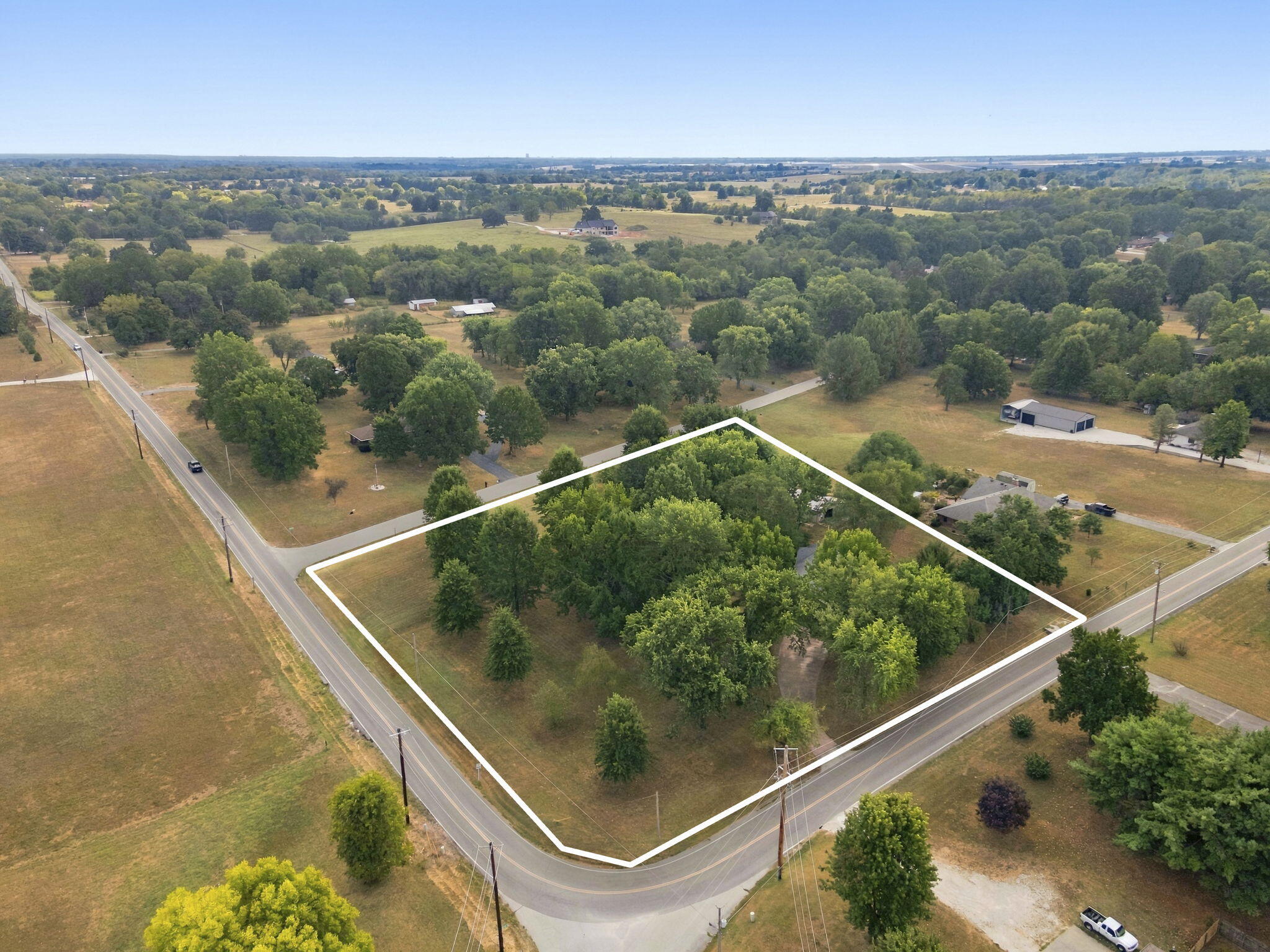 Photo 42 - Residential for sale – 4274 N Farm Road 101   Springfield, MO