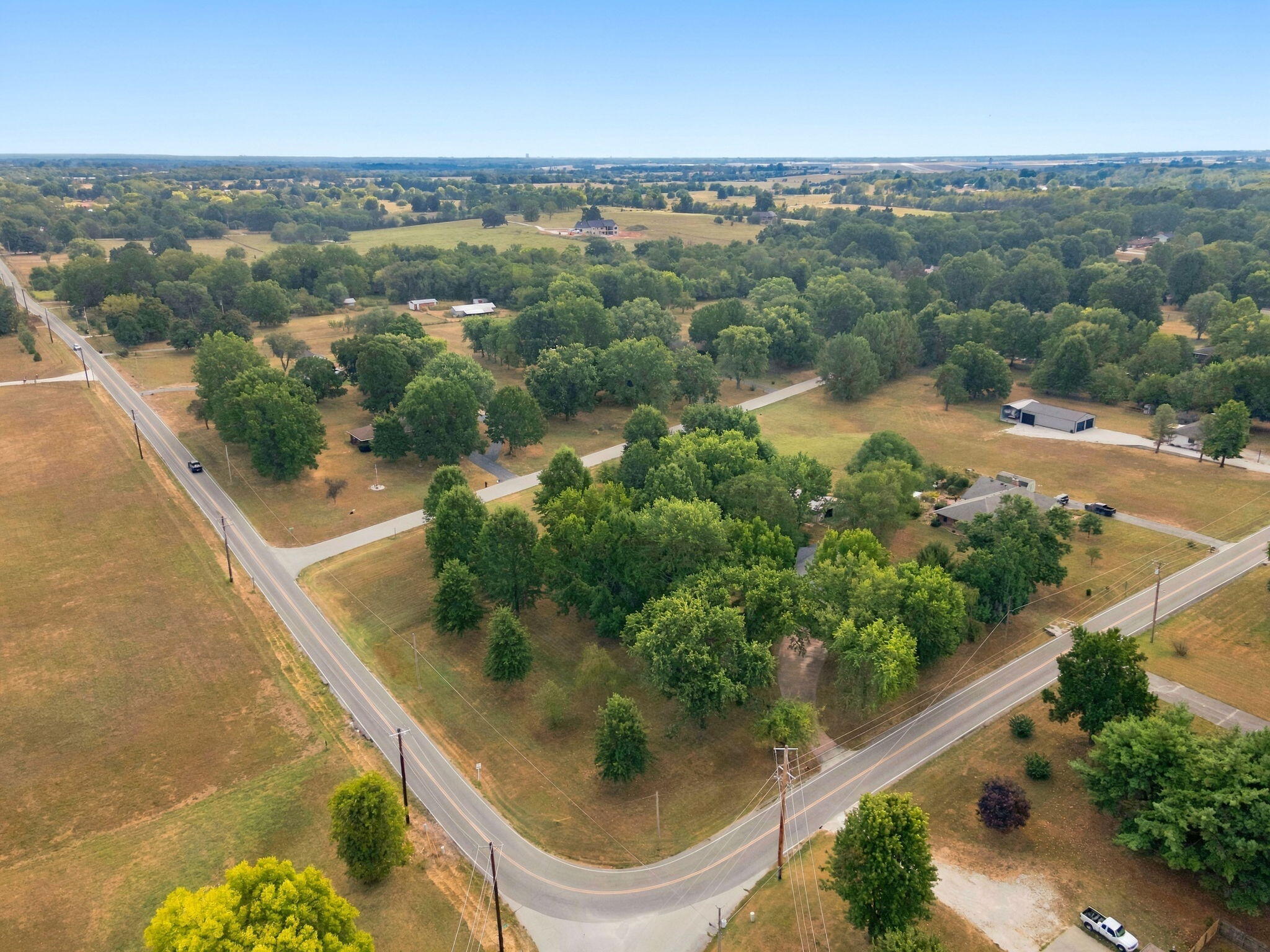 Photo 40 - Residential for sale – 4274 N Farm Road 101   Springfield, MO