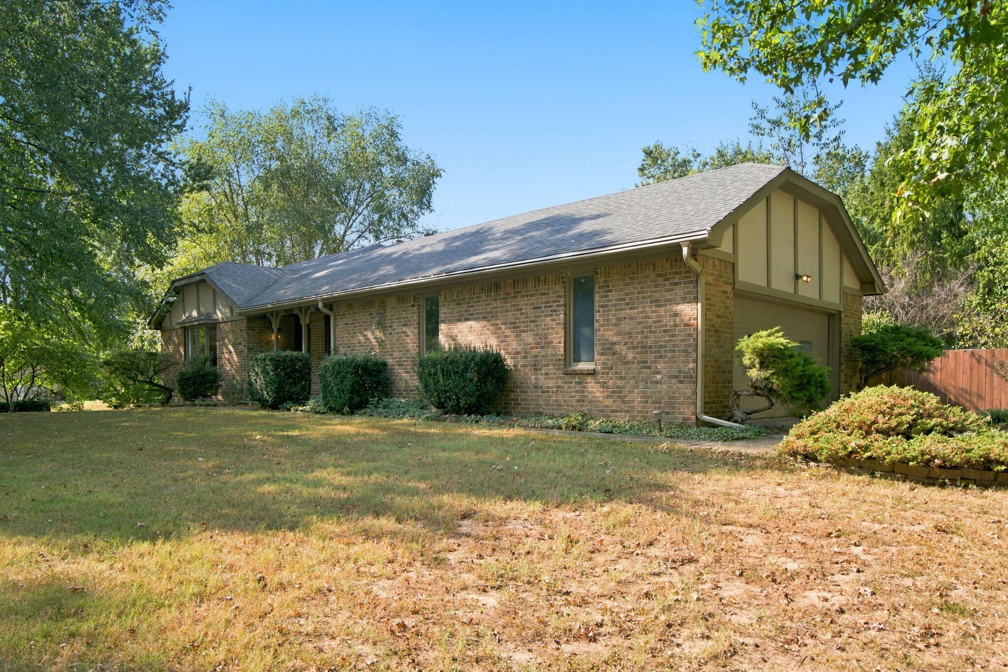 Photo 3 - Residential for sale – 4274 N Farm Road 101   Springfield, MO