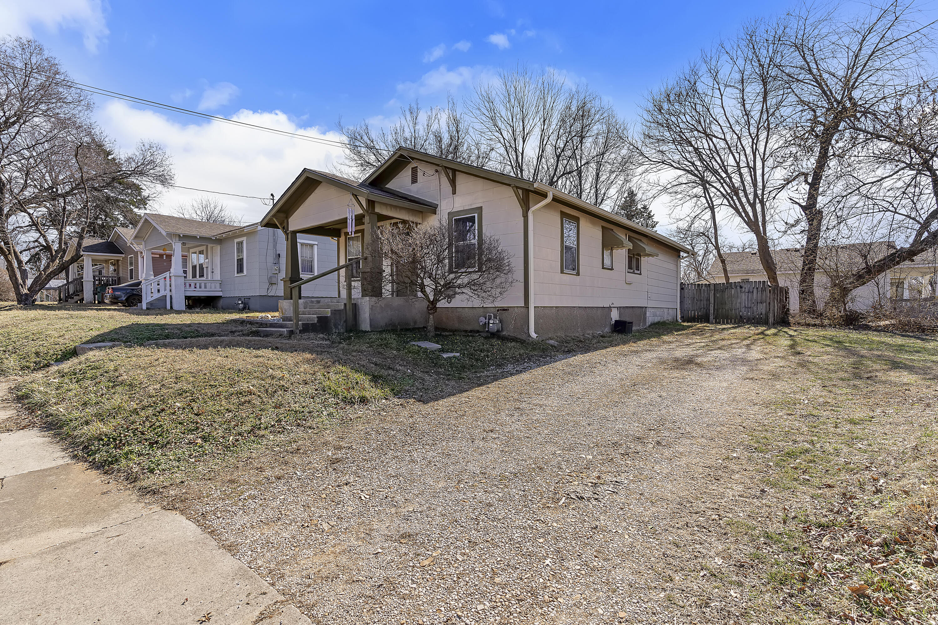 Photo 2 - Residential for sale – 1328 W Elm Street  Springfield, MO