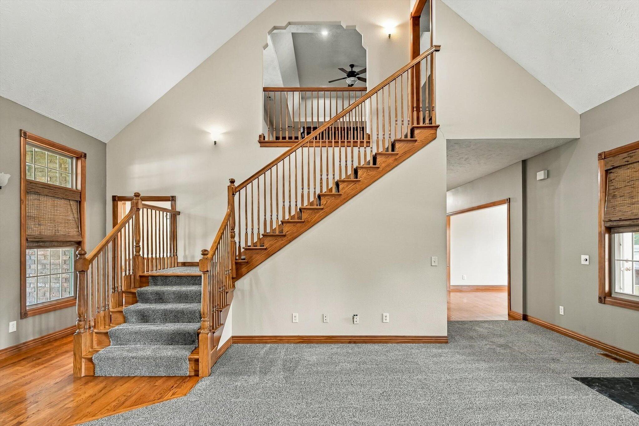 Photo 8 - Residential for sale – 1002 E Rachael Drive  Republic, MO