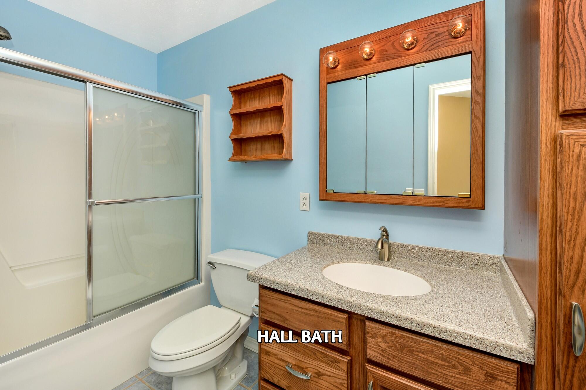 Photo 27 - Residential for sale – 215  Queensberry Road  Branson West, MO