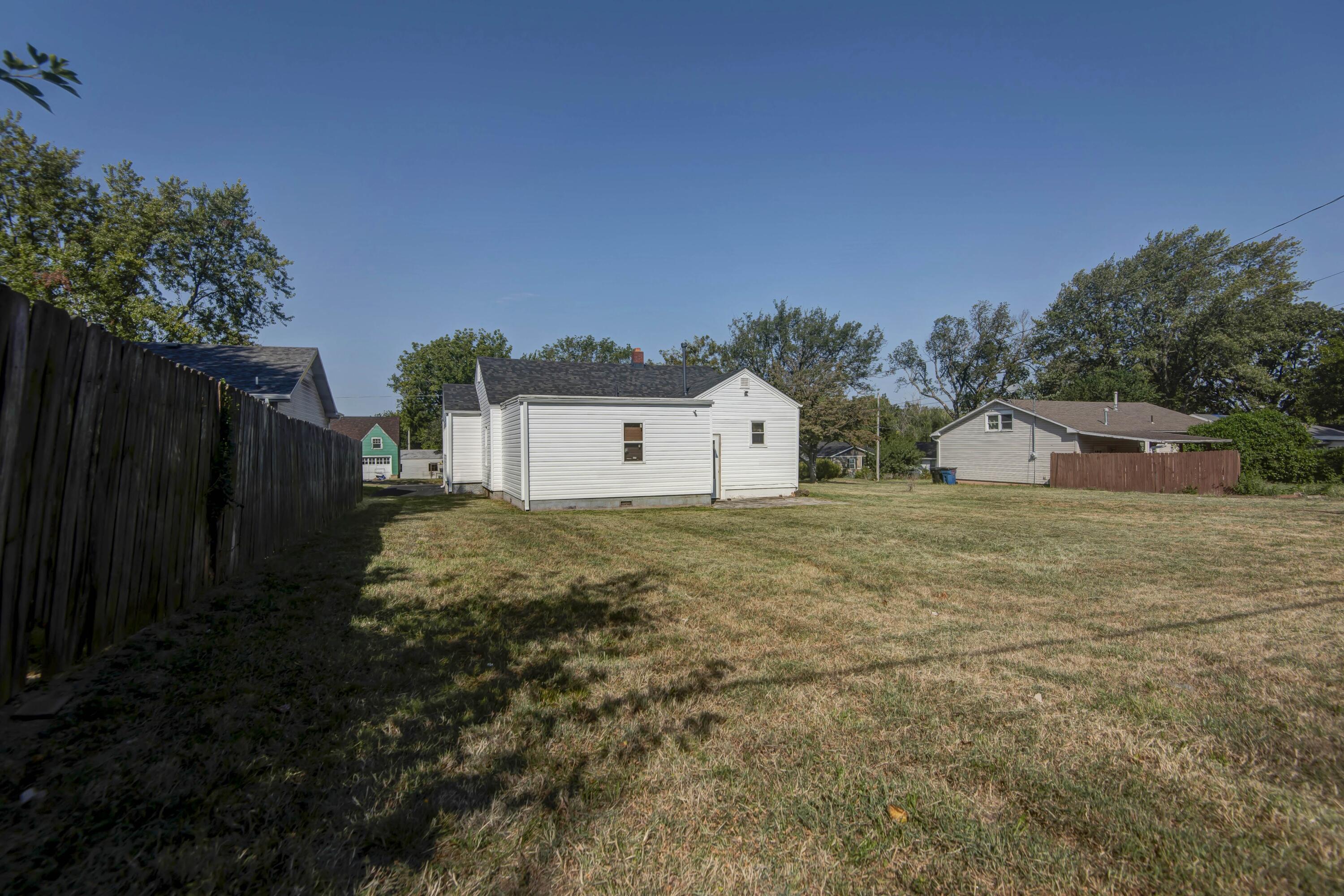 Photo 23 - Residential for sale – 2306 N Farmer Avenue  Springfield, MO