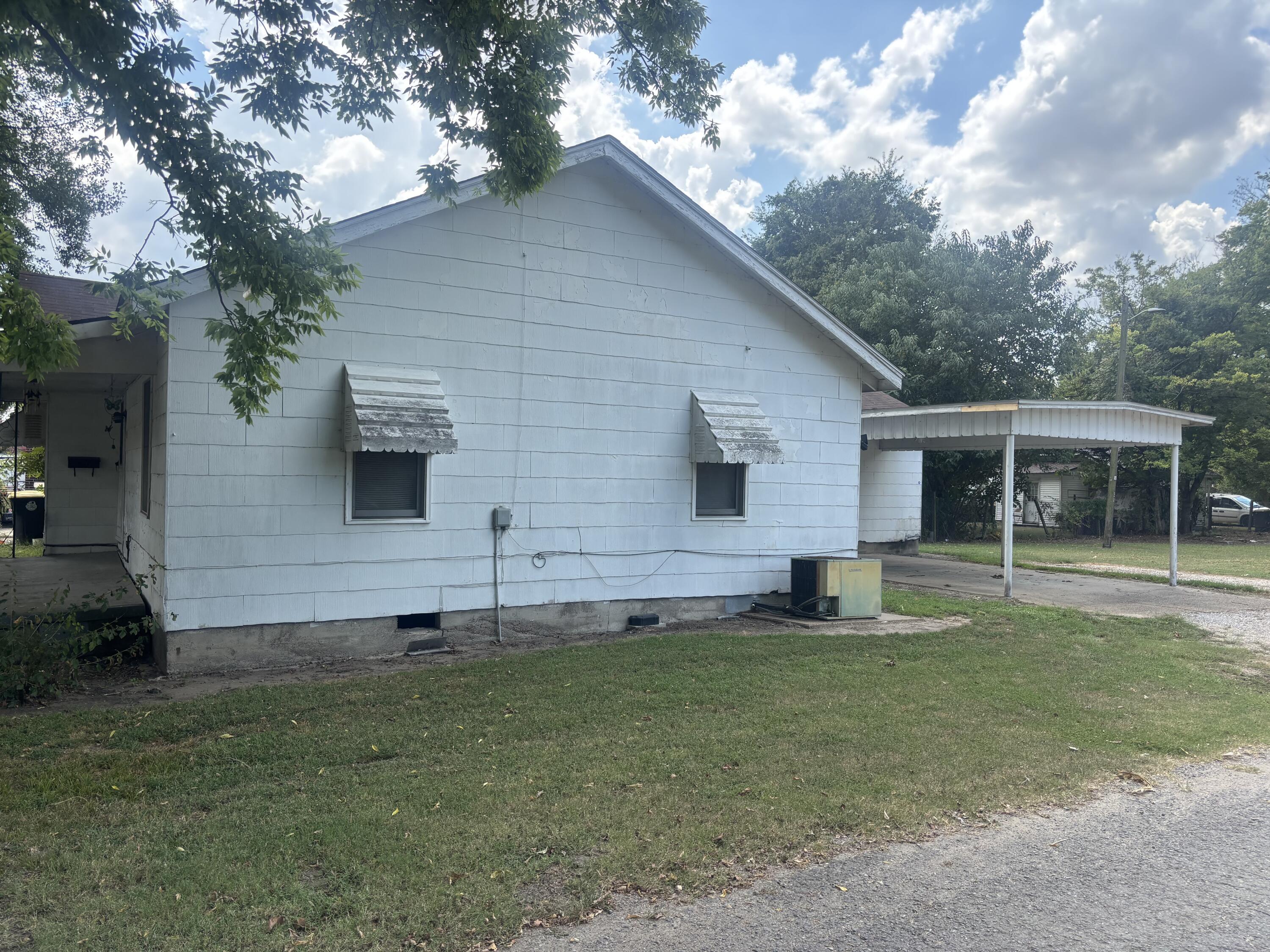 Photo 23 - Residential for sale – 317 W Main Street  Steele, MO