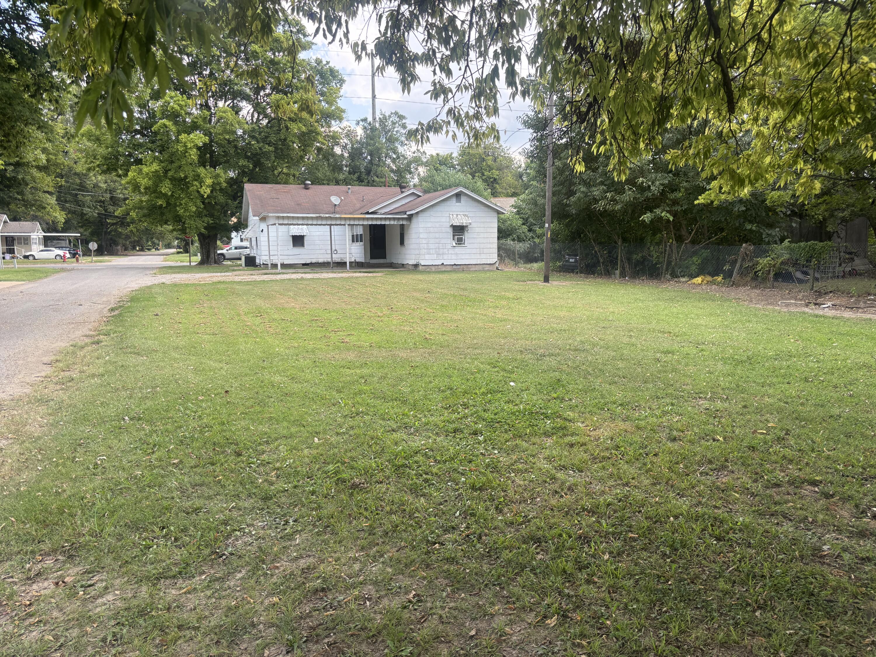 Photo 34 - Residential for sale – 317 W Main Street  Steele, MO