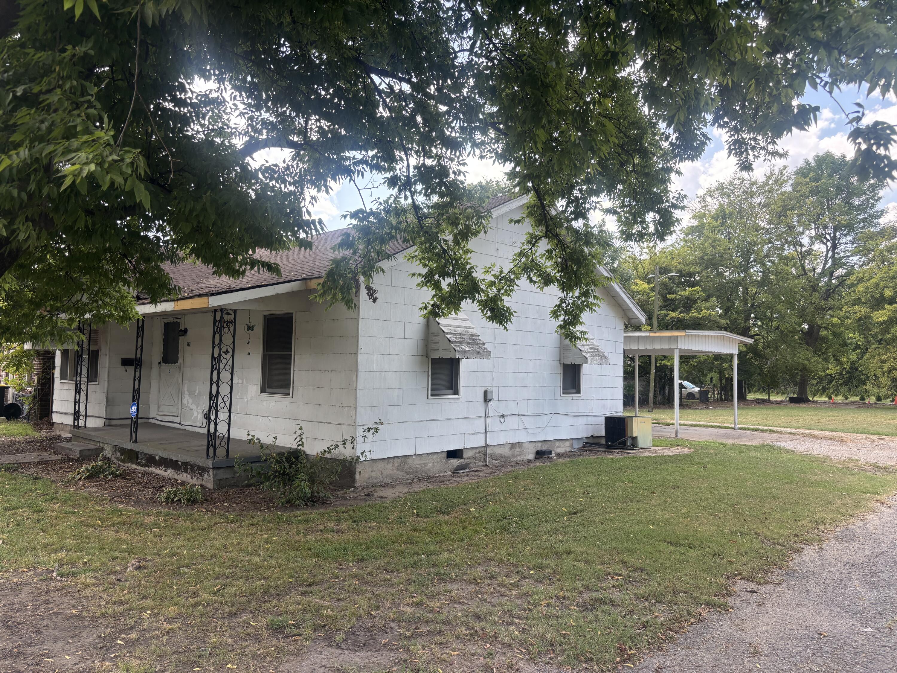Photo 22 - Residential for sale – 317 W Main Street  Steele, MO
