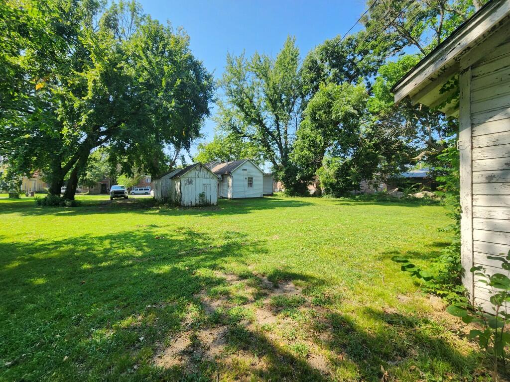 Photo 8 - Residential for sale – 311 E Franklin Street  Clinton, MO