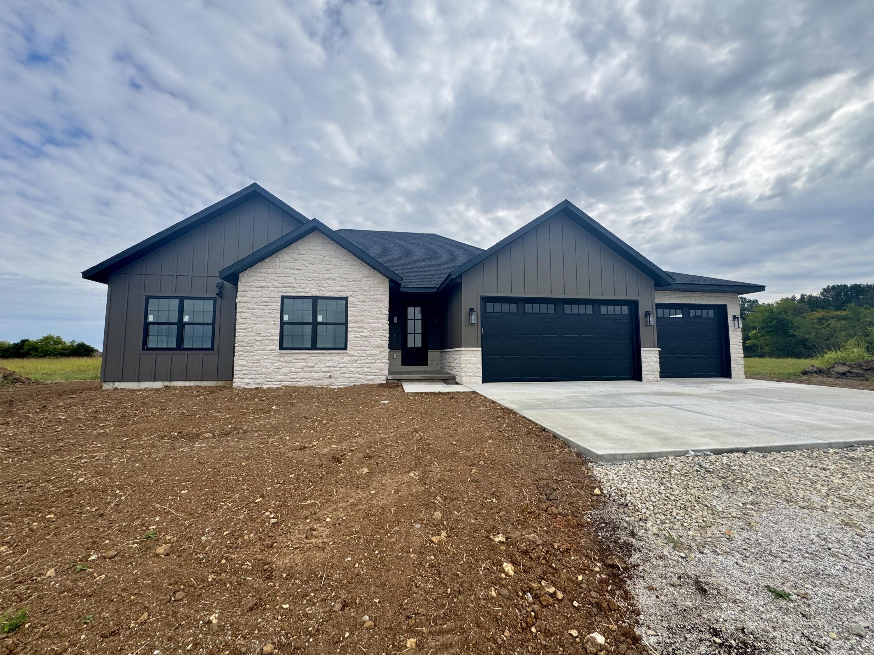Photo 2 - Residential for sale – Lot 8  Harlan Valley Subdivision   Fair Grove, MO