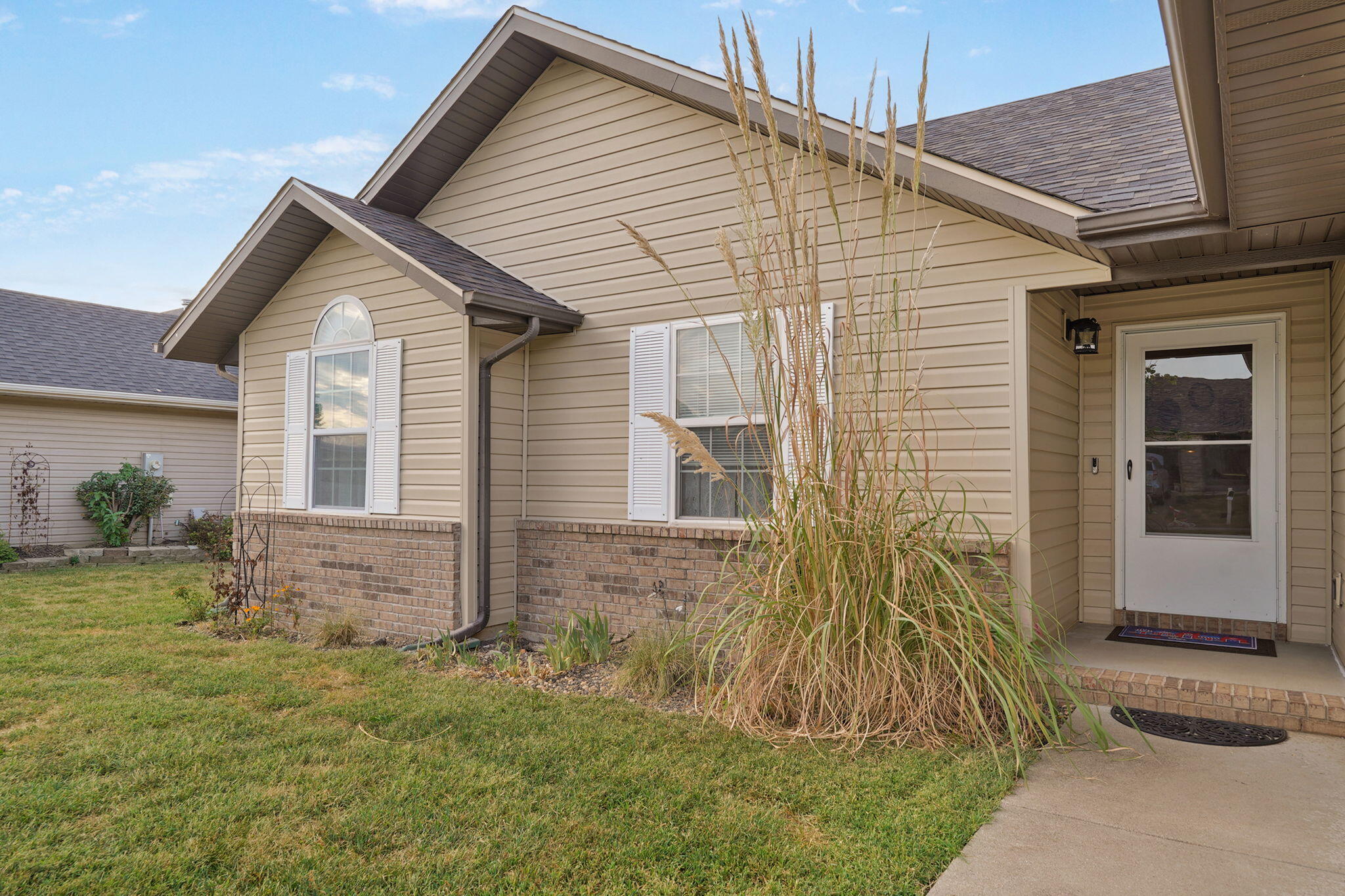 Photo 3 - Residential for sale – 4037 W Linwood Street  Springfield, MO