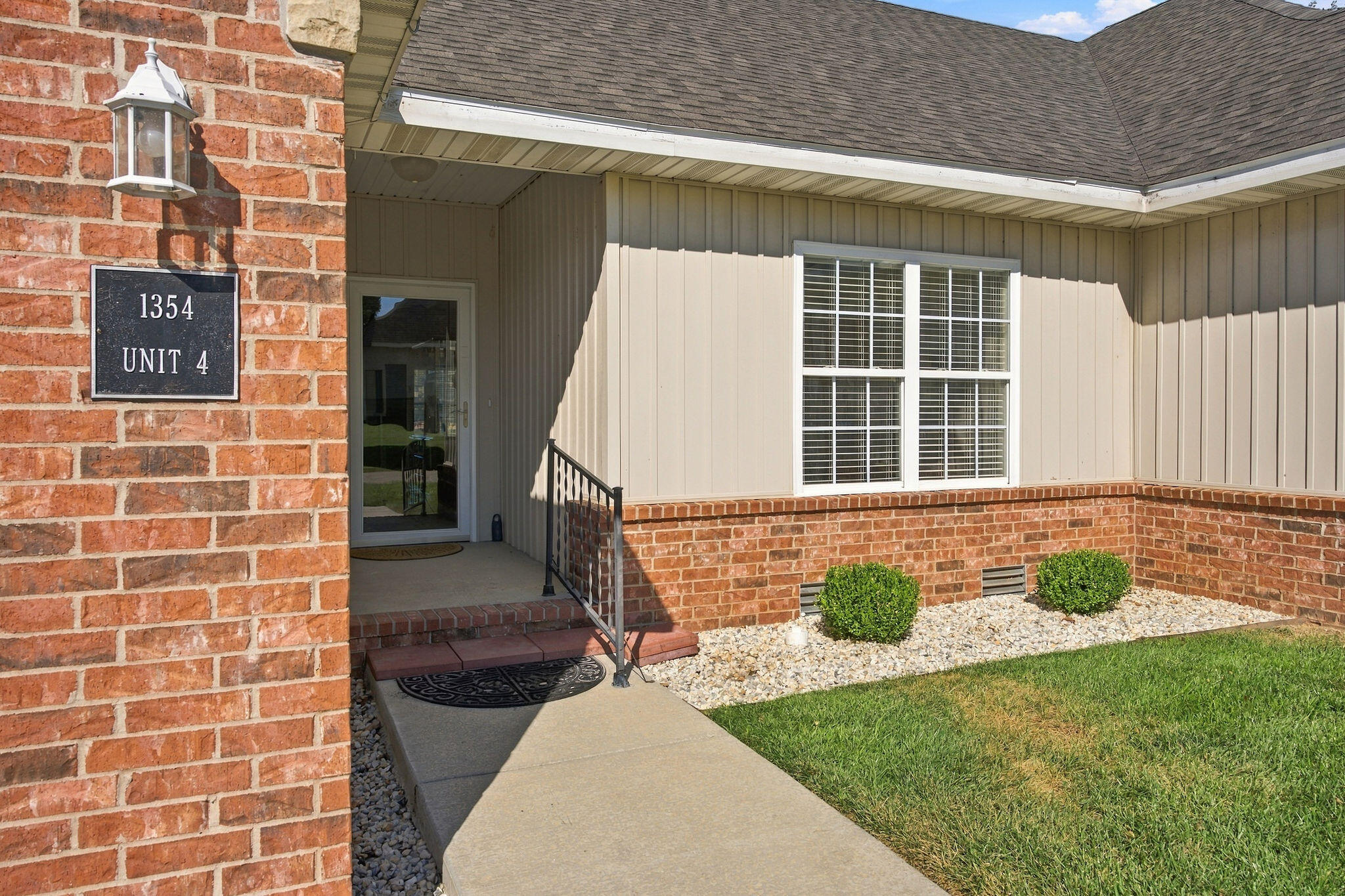 Photo 3 - Residential for sale – 1354 N Sandy Creek   Nixa, MO