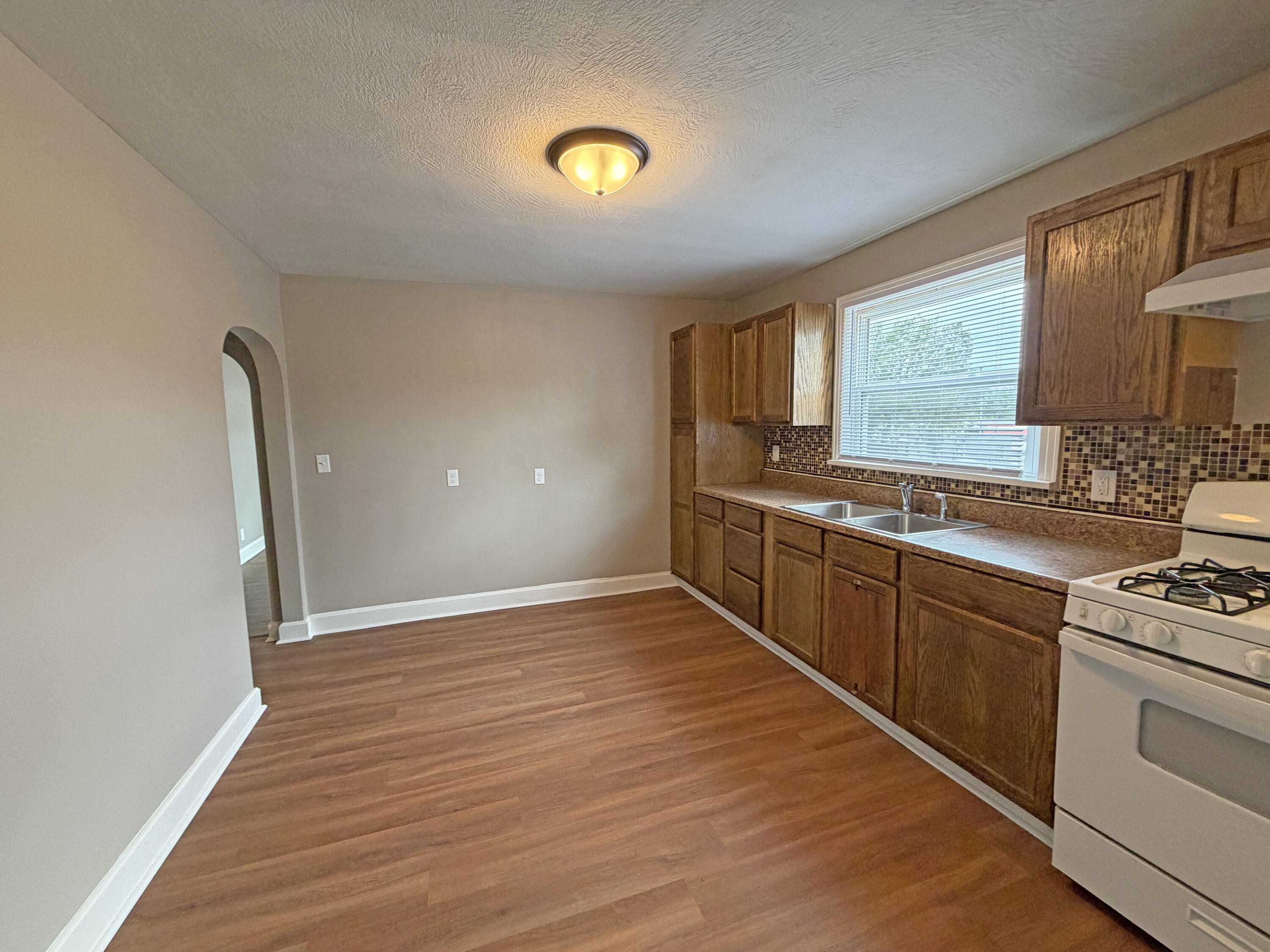 Photo 9 - Residential for sale – 2336 N Johnston Avenue  Springfield, MO