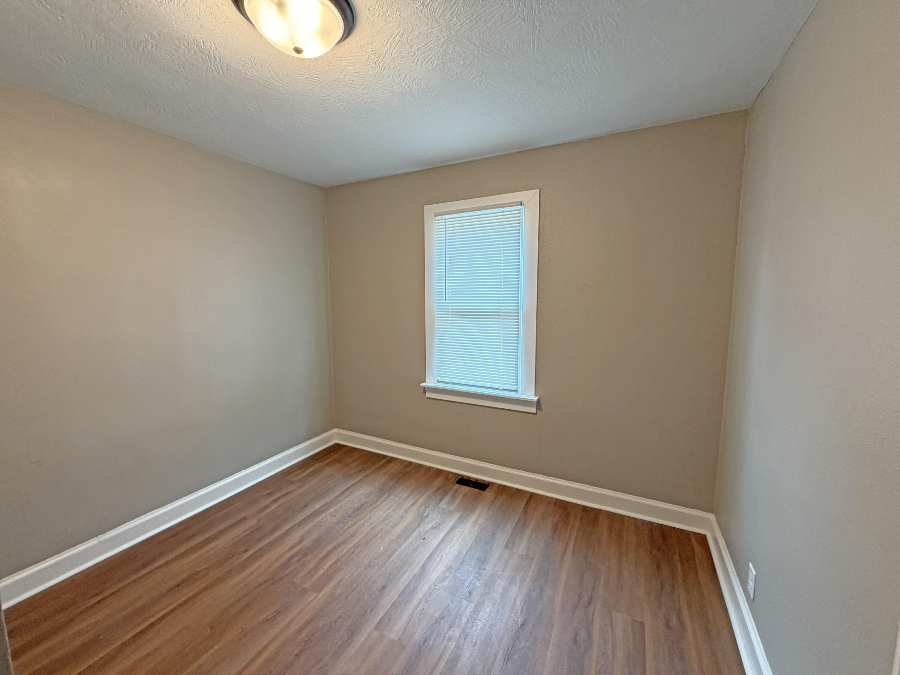 Photo 12 - Residential for sale – 2336 N Johnston Avenue  Springfield, MO