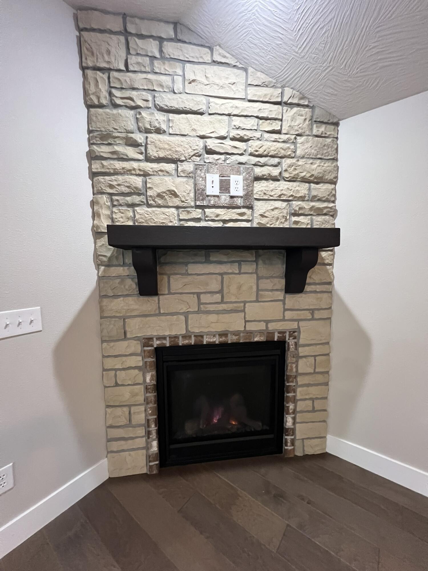 Photo 11 - Residential for sale – 813 S Ridgemont Drive  Nixa, MO