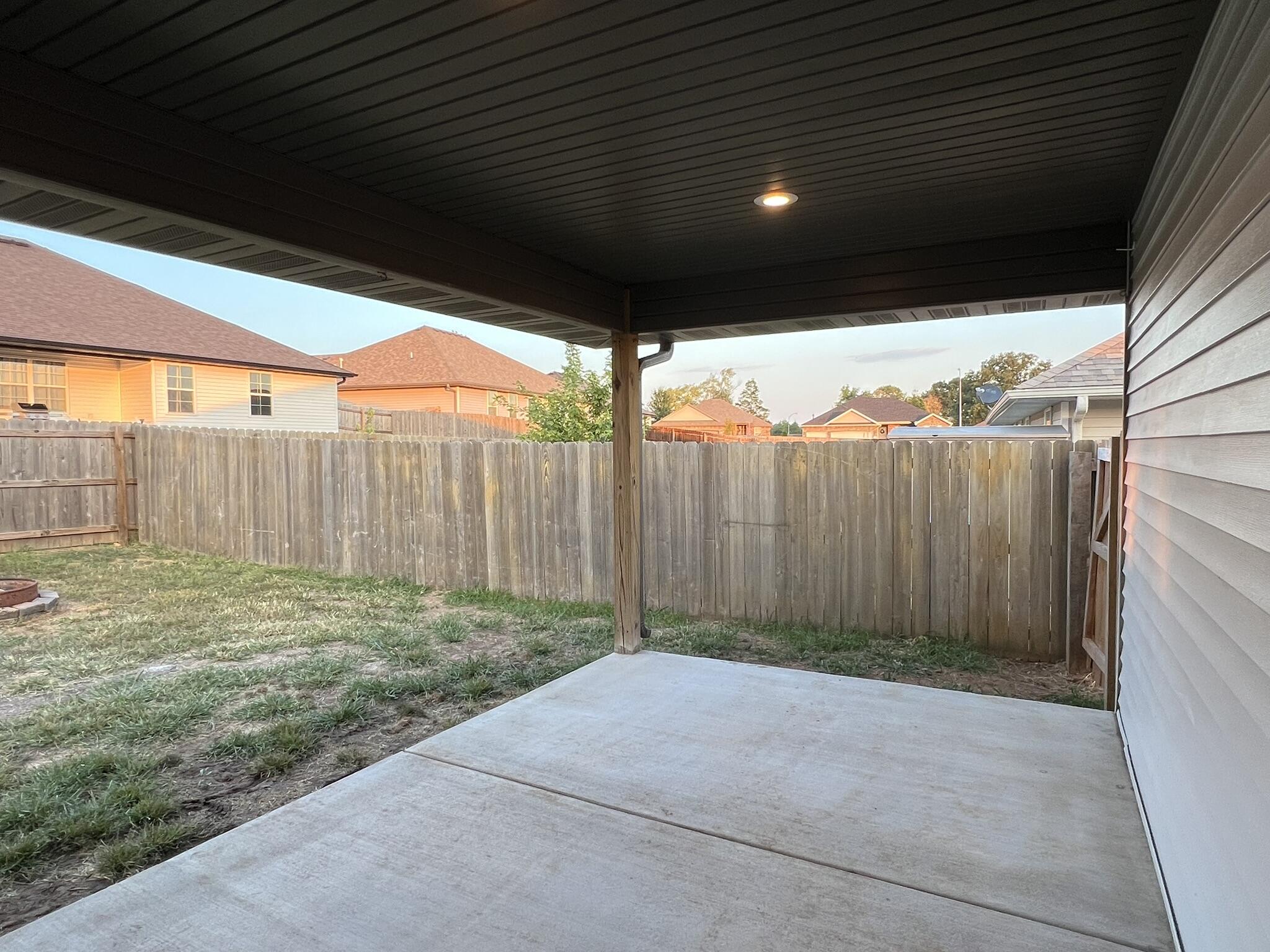 Photo 45 - Residential for sale – 813 S Ridgemont Drive  Nixa, MO