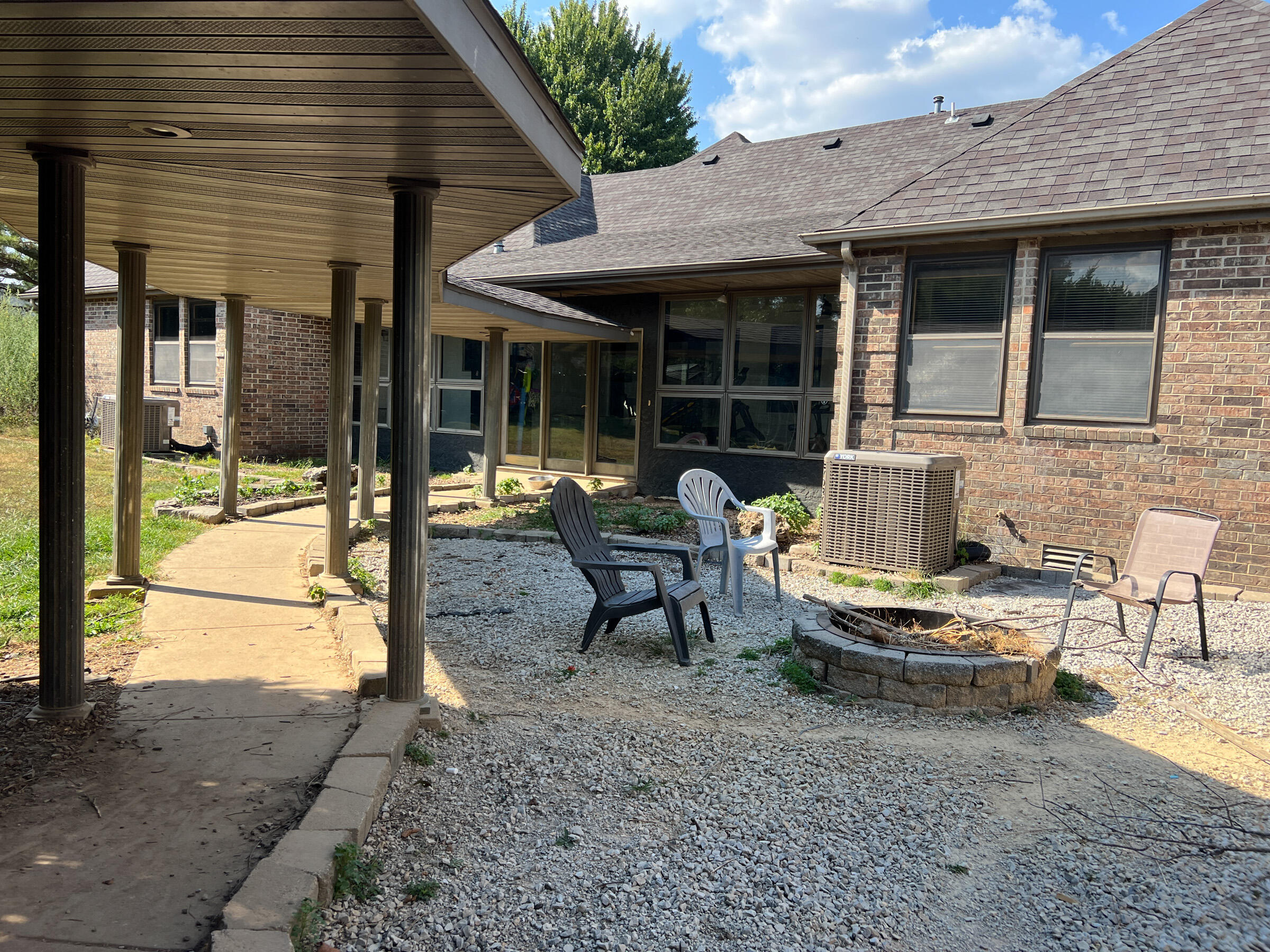 Photo 37 - Residential for sale – 1302 E 13th Street  Mountain Grove, MO