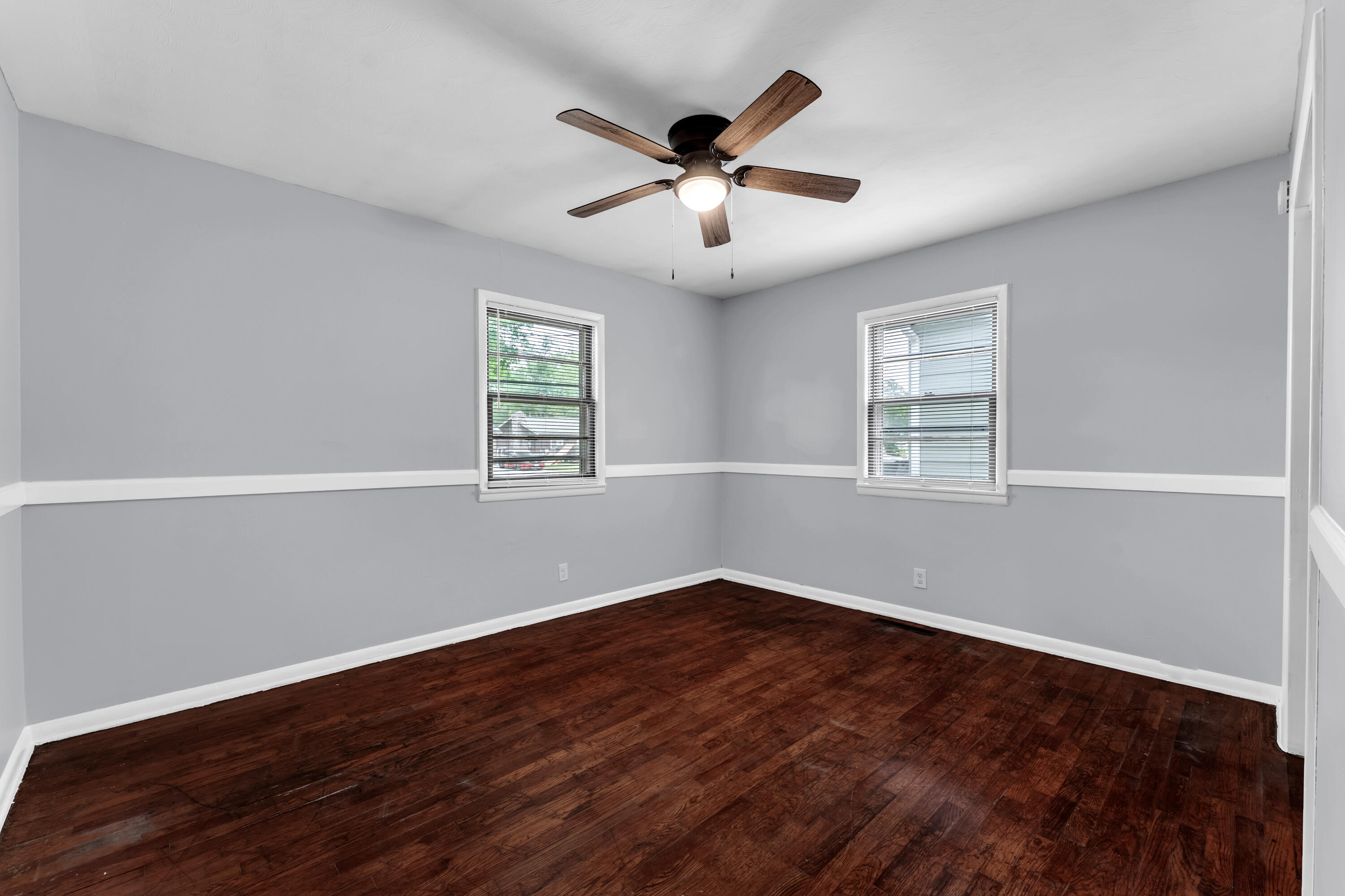 Photo 13 - Residential for sale – 2643 E Belmont Street  Springfield, MO